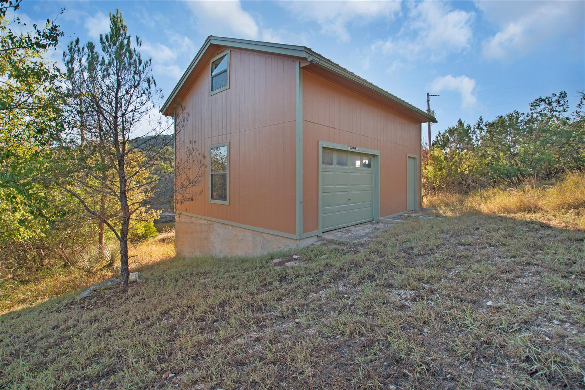 414 Morgan Creek Dr, Burnet, TX 78611