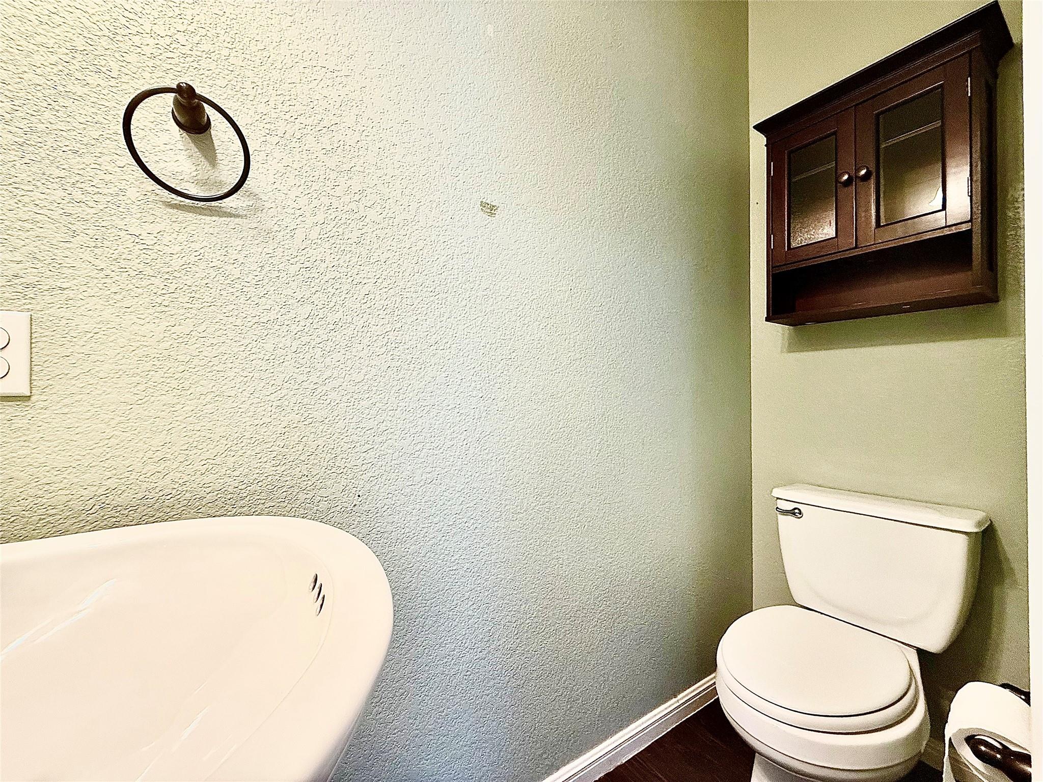 1900 Little Elm Trl # 105, Cedar Park, TX 78613