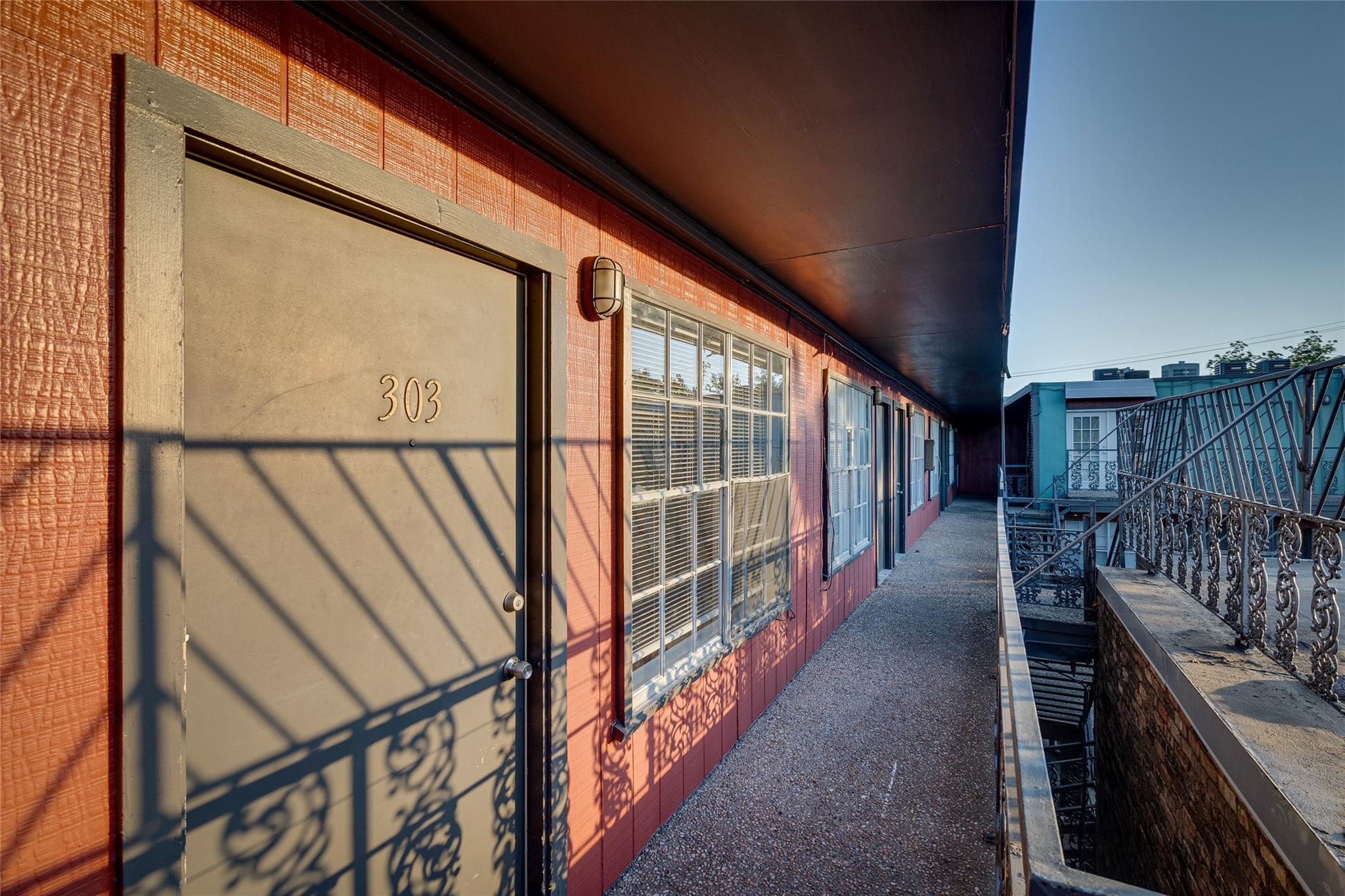 311 E 31st St # 303A, Austin, TX 78705