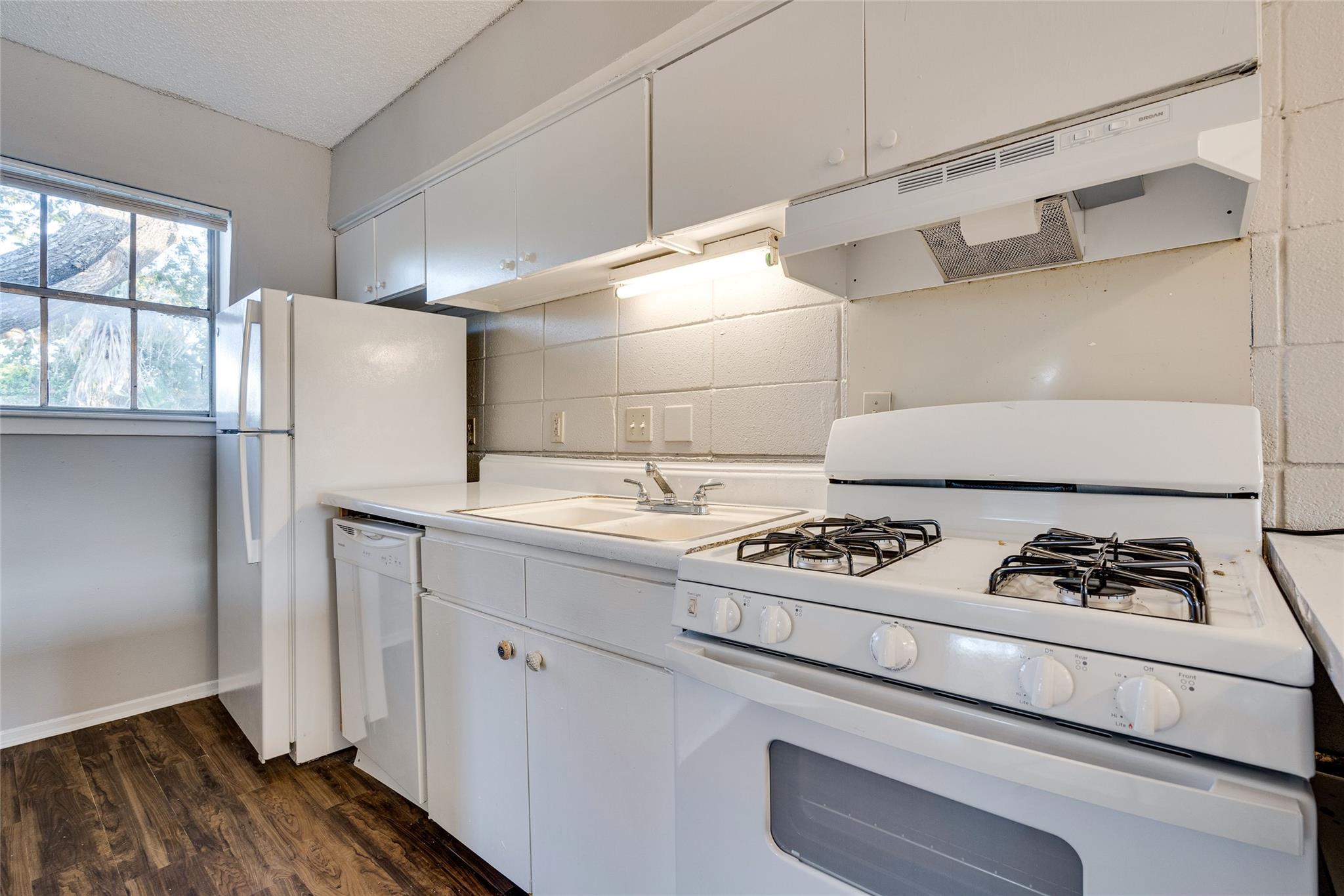 311 E 31st St # 303A, Austin, TX 78705