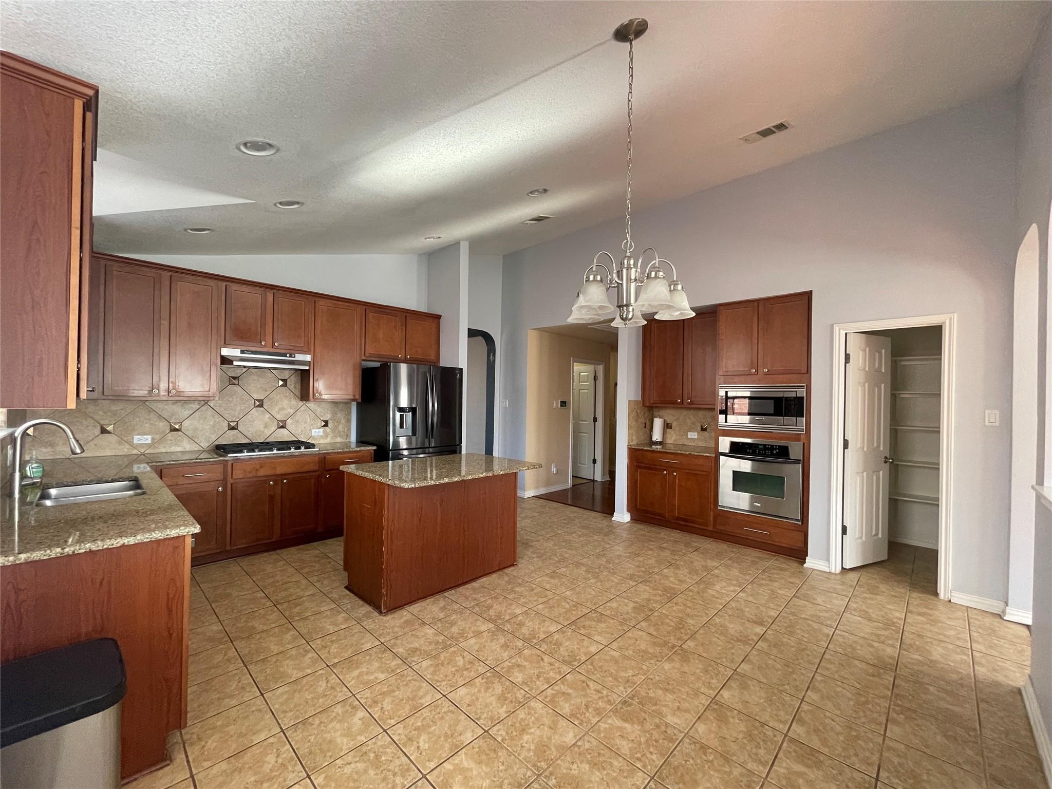 15529 Staked Plains Loop, Austin, TX 78717