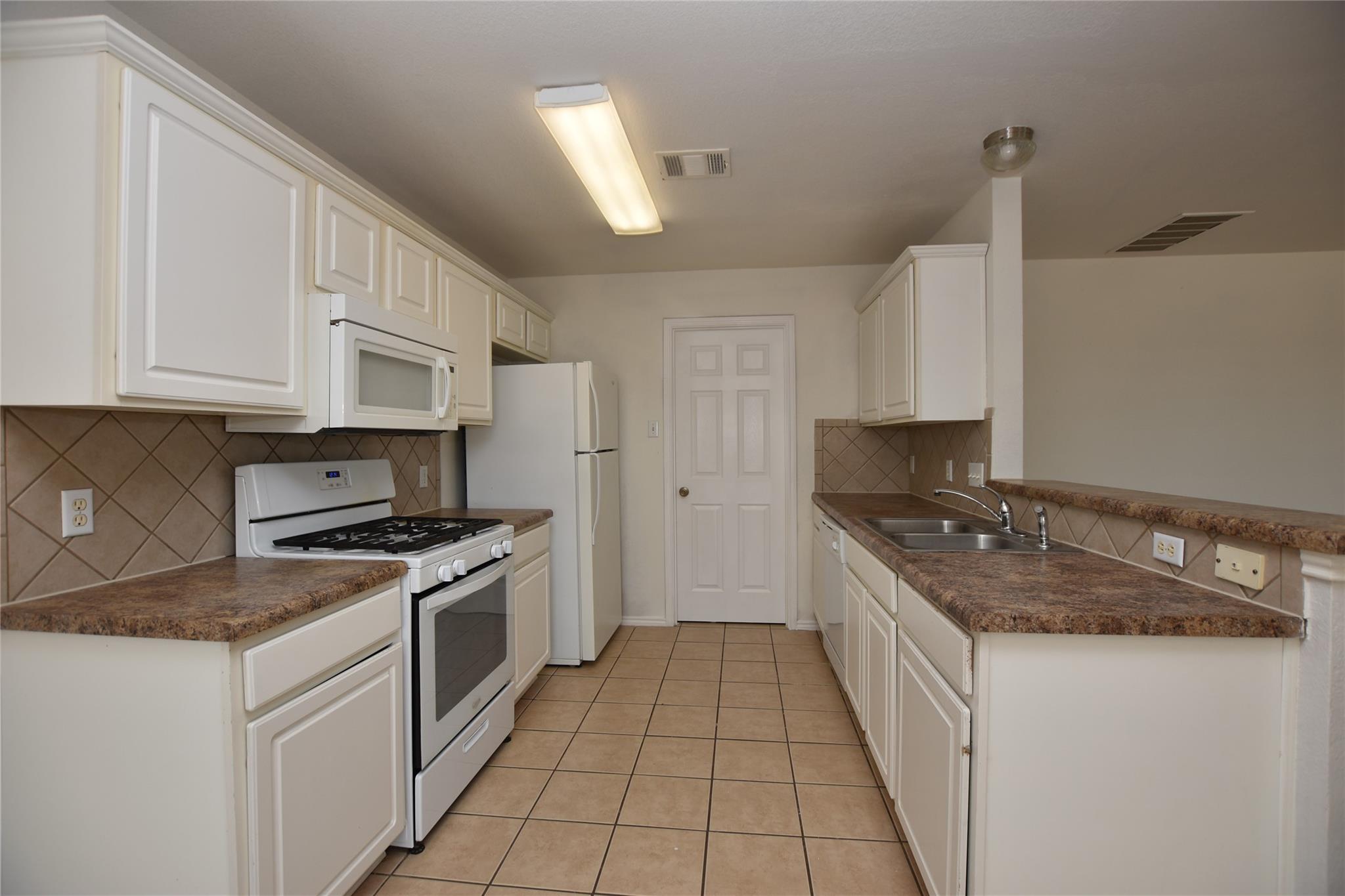 3305 Winding River Trl, Round Rock, TX 78681