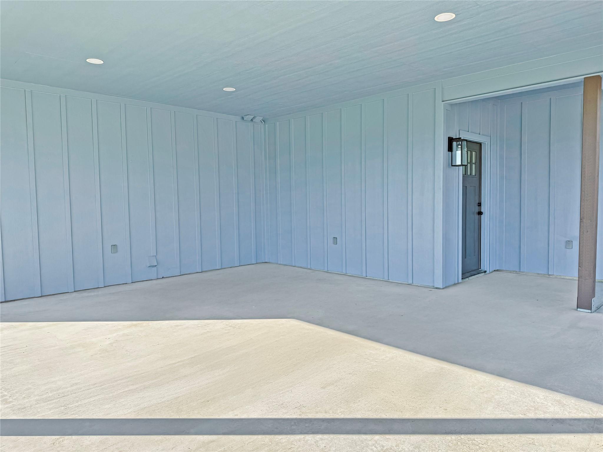 221 Hester St, Lexington, TX 78947