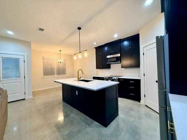 221 Hester St, Lexington, TX 78947