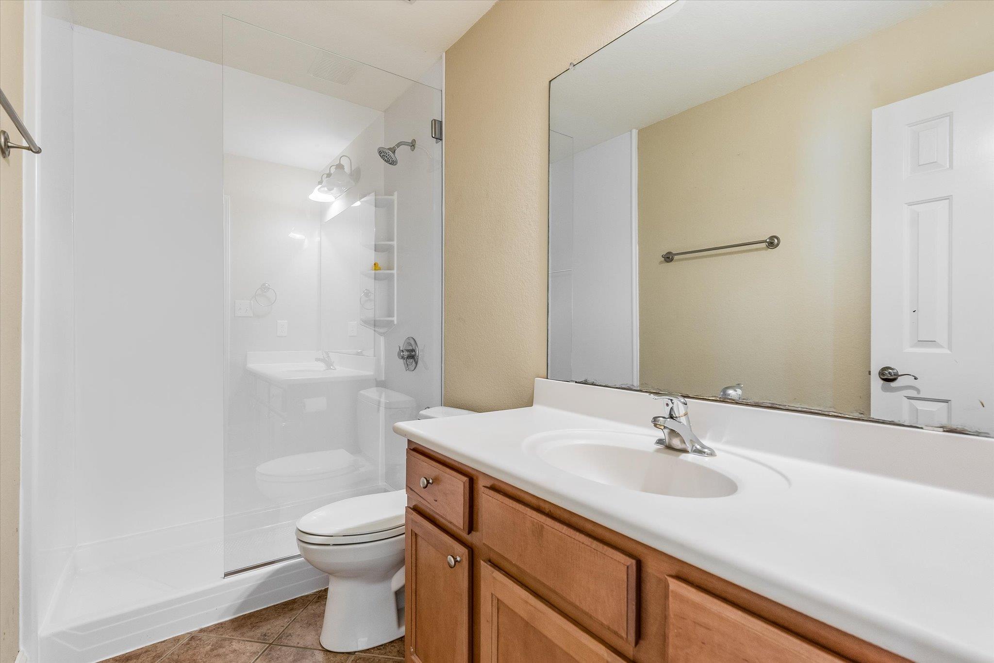 601 Twelve Oaks Ln, Austin, TX 78704