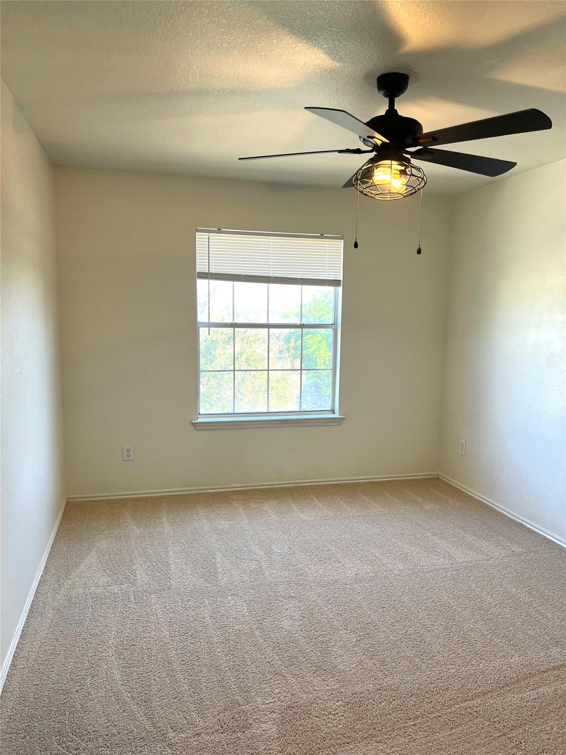 1209 Amberwood Loop, Kyle, TX 78640