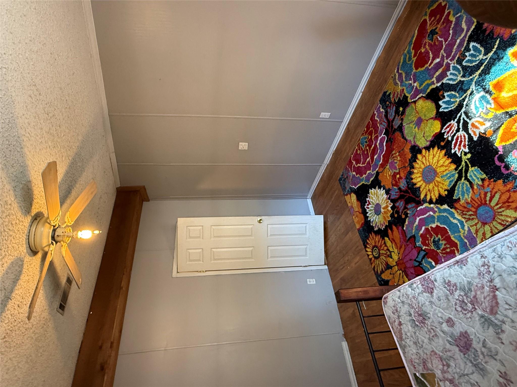 236 Live Oak Dr E, Cedar Creek, TX 78612