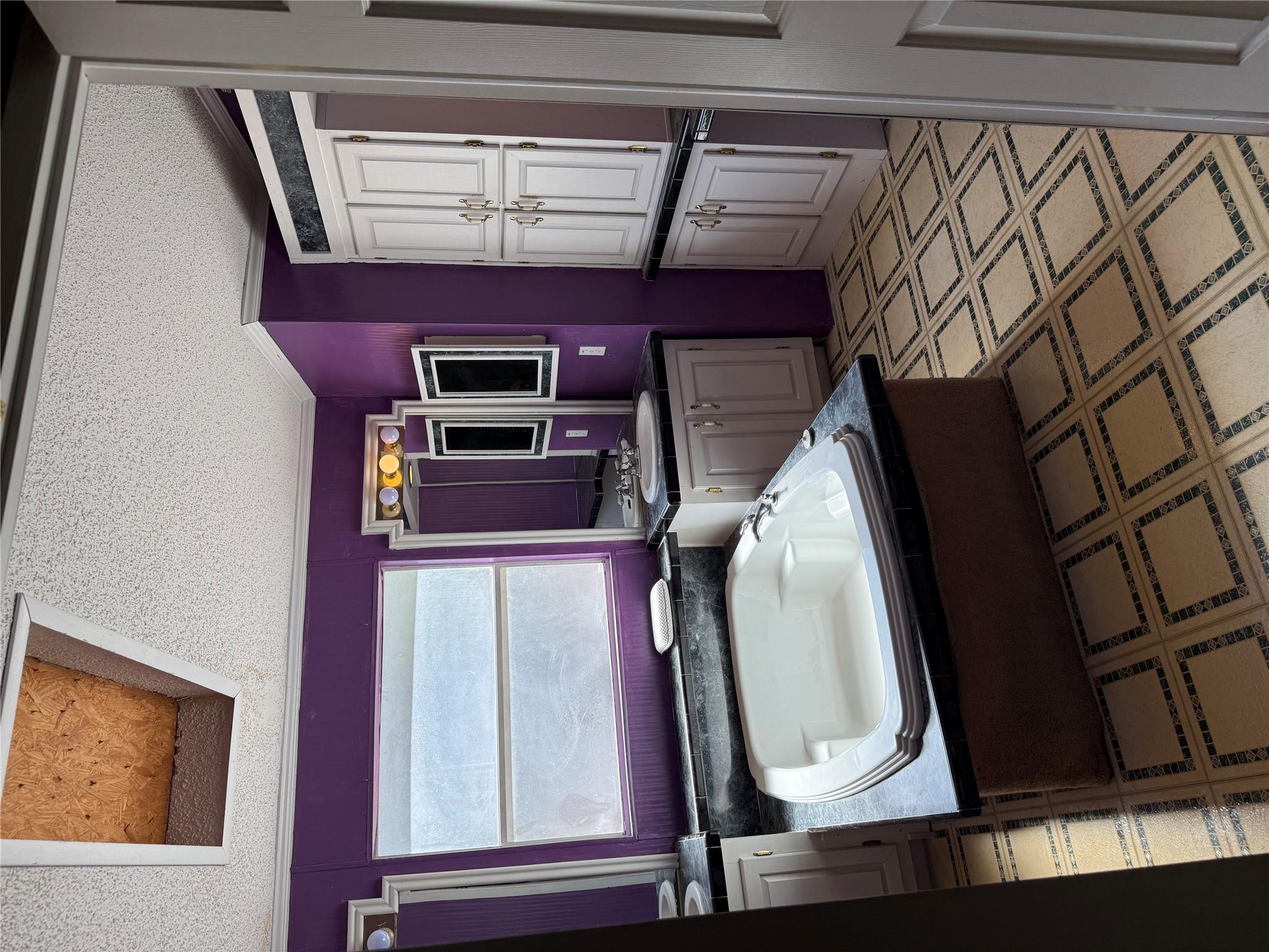 236 Live Oak Dr E, Cedar Creek, TX 78612