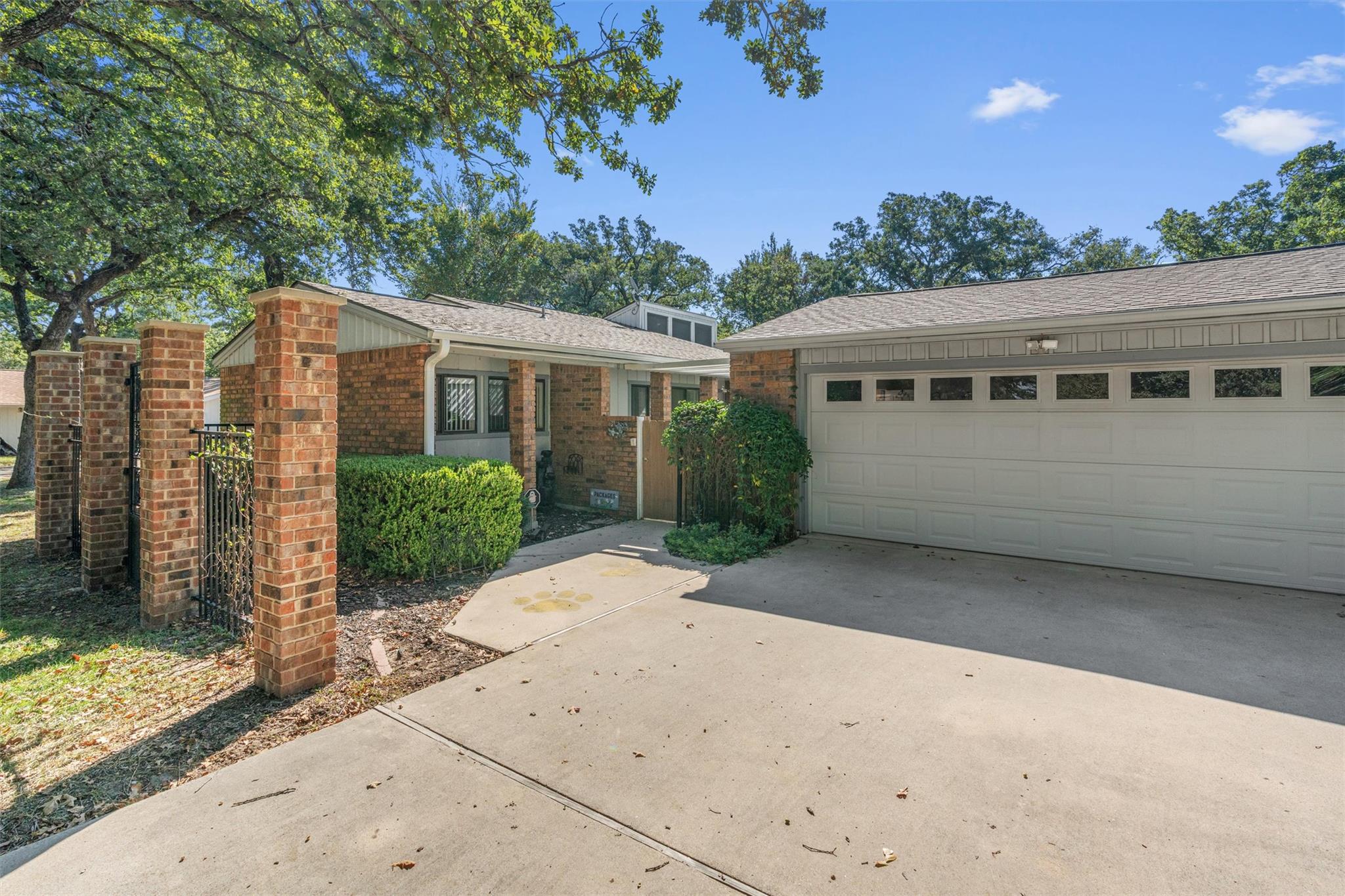 2007 Okelley Rd, Rockdale, TX 76567