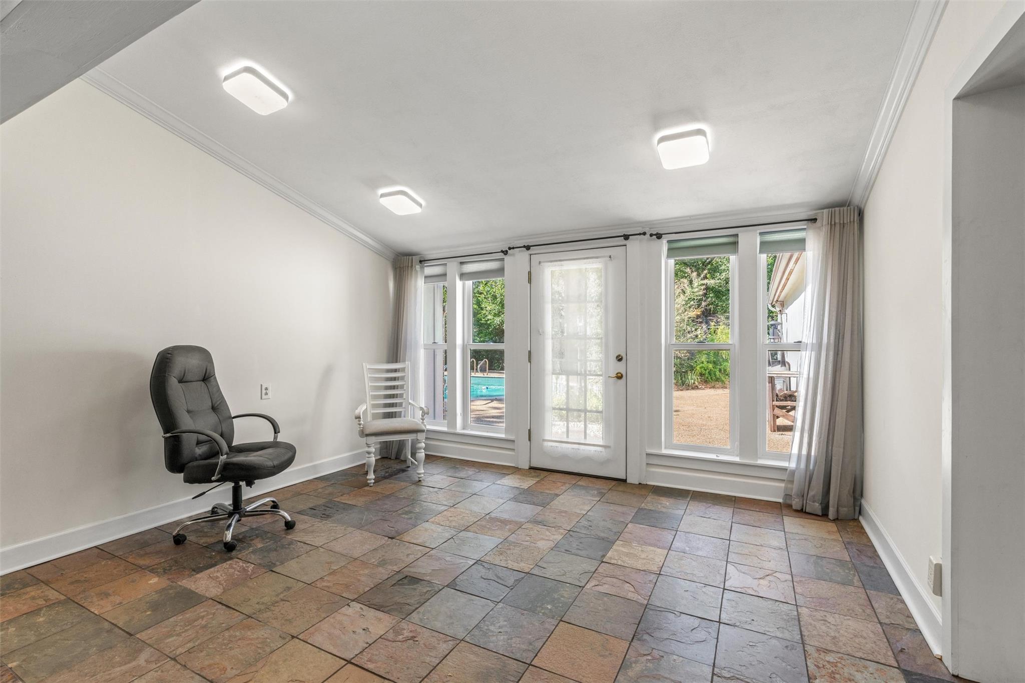 2007 Okelley Rd, Rockdale, TX 76567