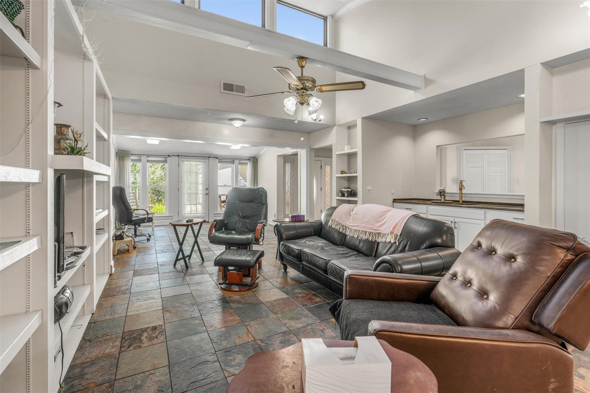 2007 Okelley Rd, Rockdale, TX 76567