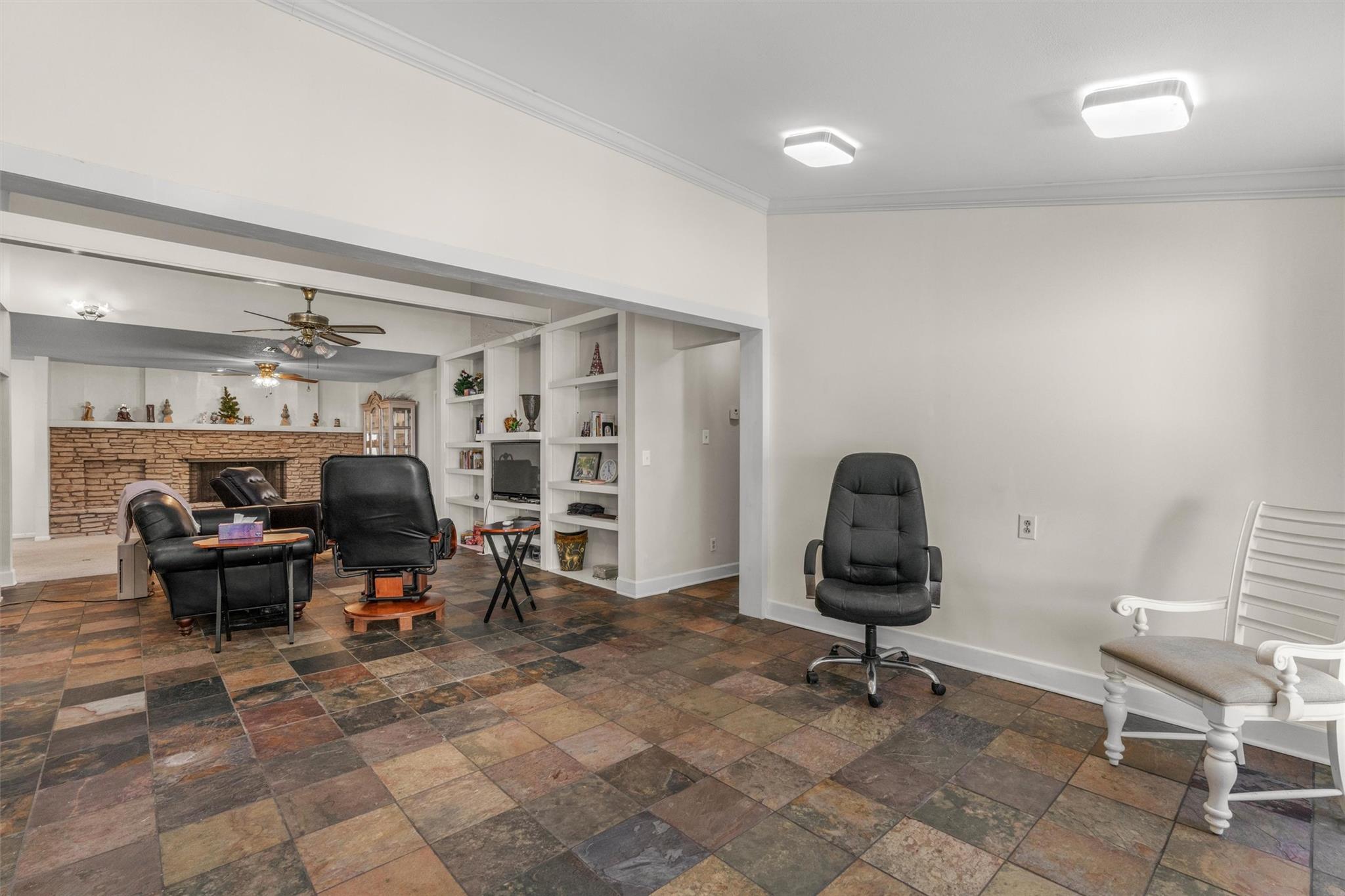 2007 Okelley Rd, Rockdale, TX 76567