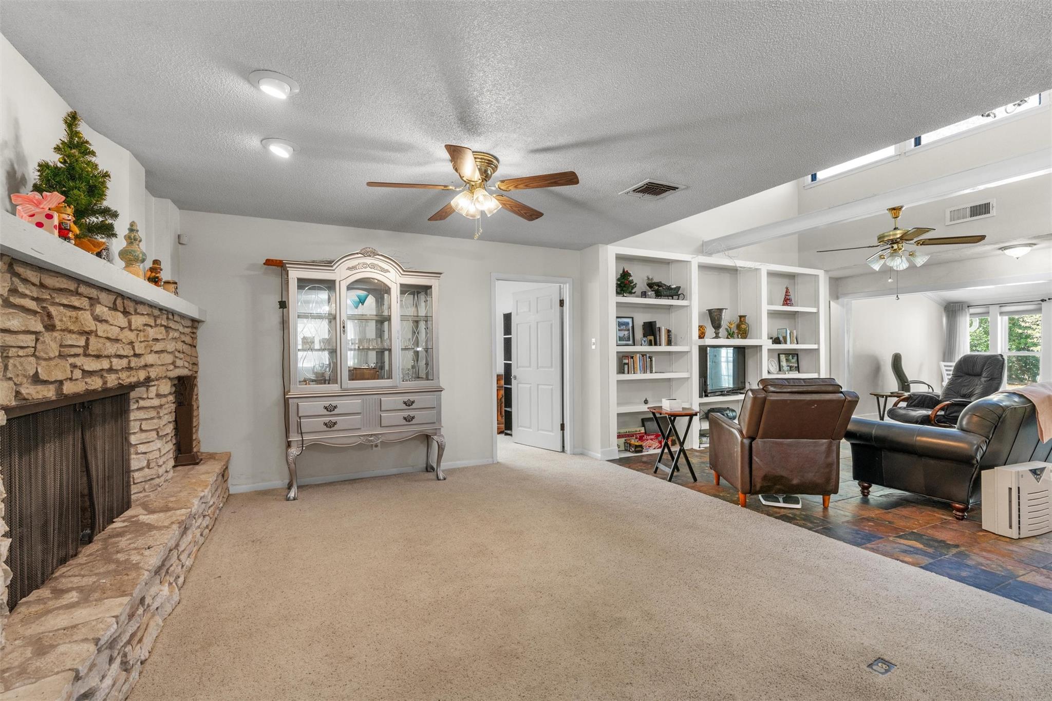 2007 Okelley Rd, Rockdale, TX 76567