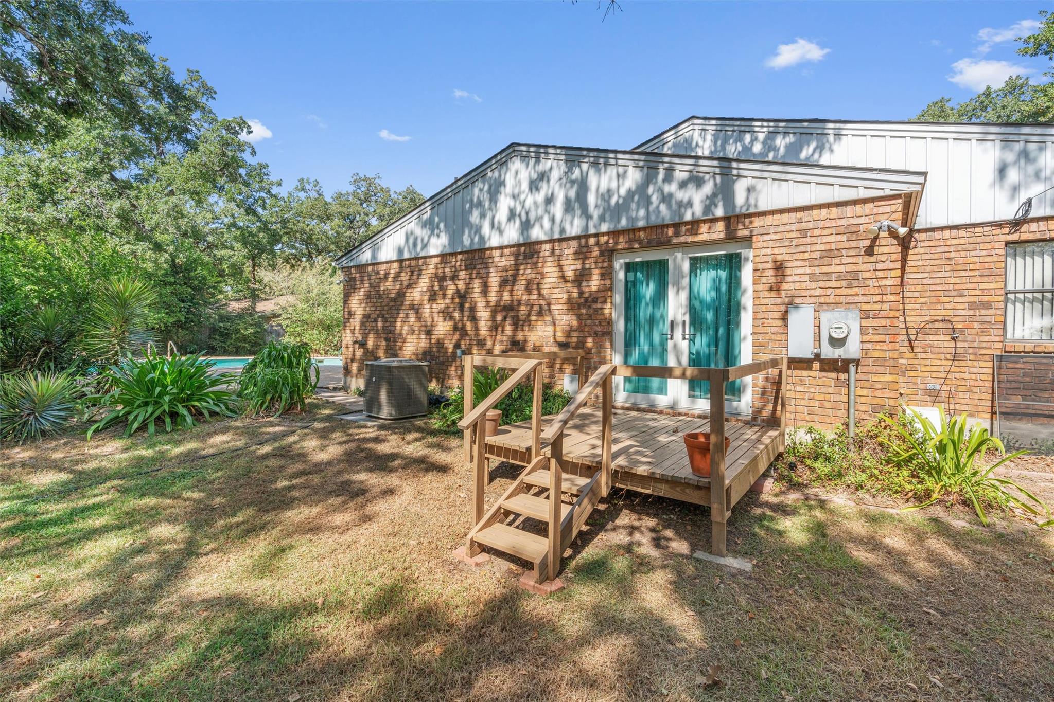 2007 Okelley Rd, Rockdale, TX 76567