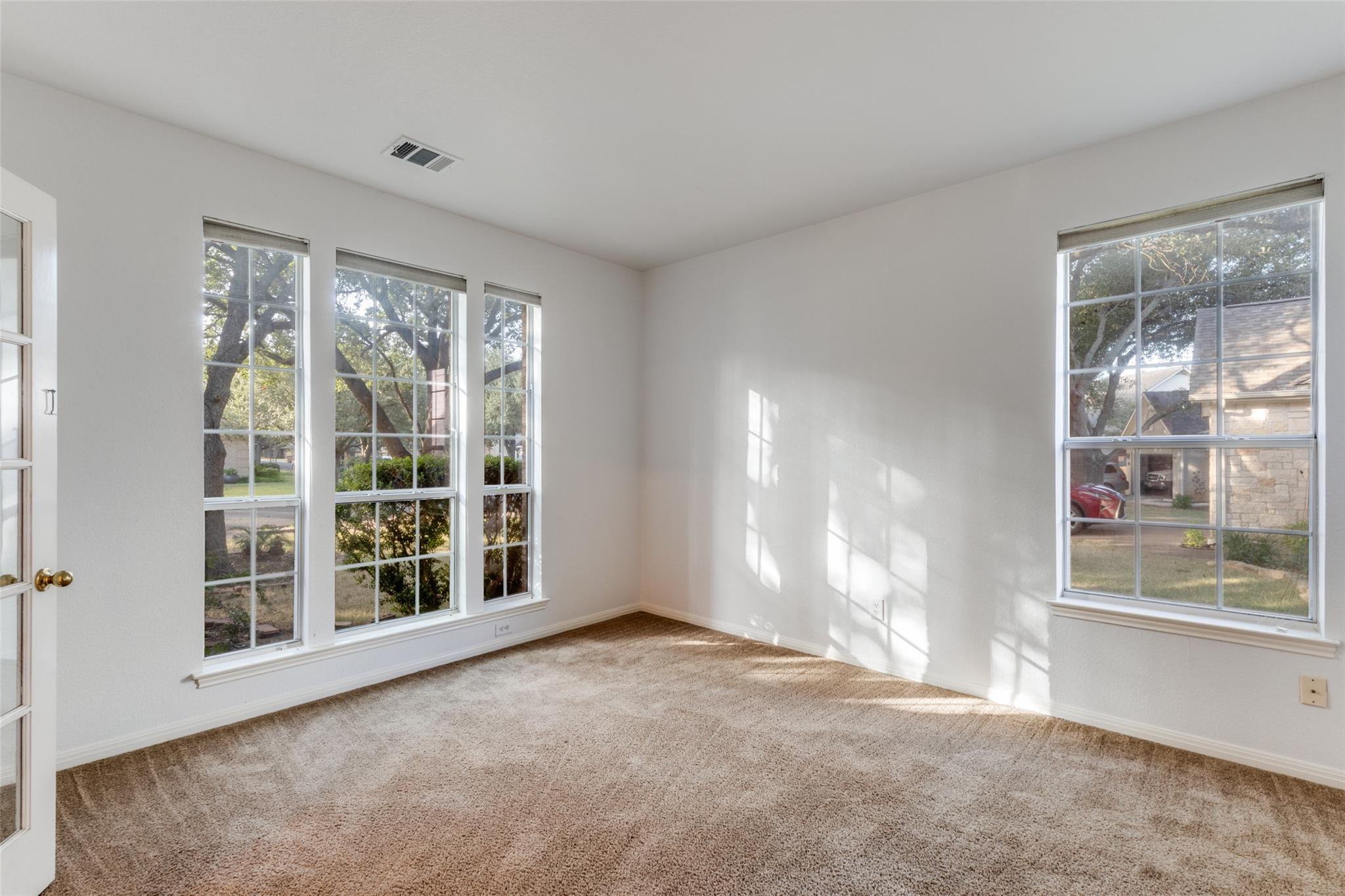 1908 Montana Sky Dr, Austin, TX 78727