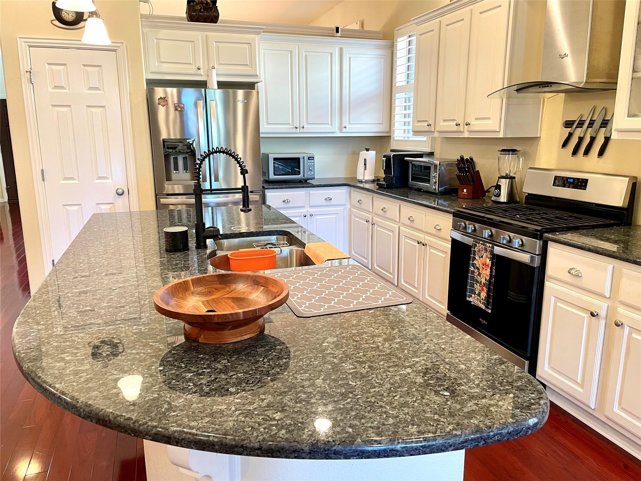 1406 Rimstone Dr, Cedar Park, TX 78613