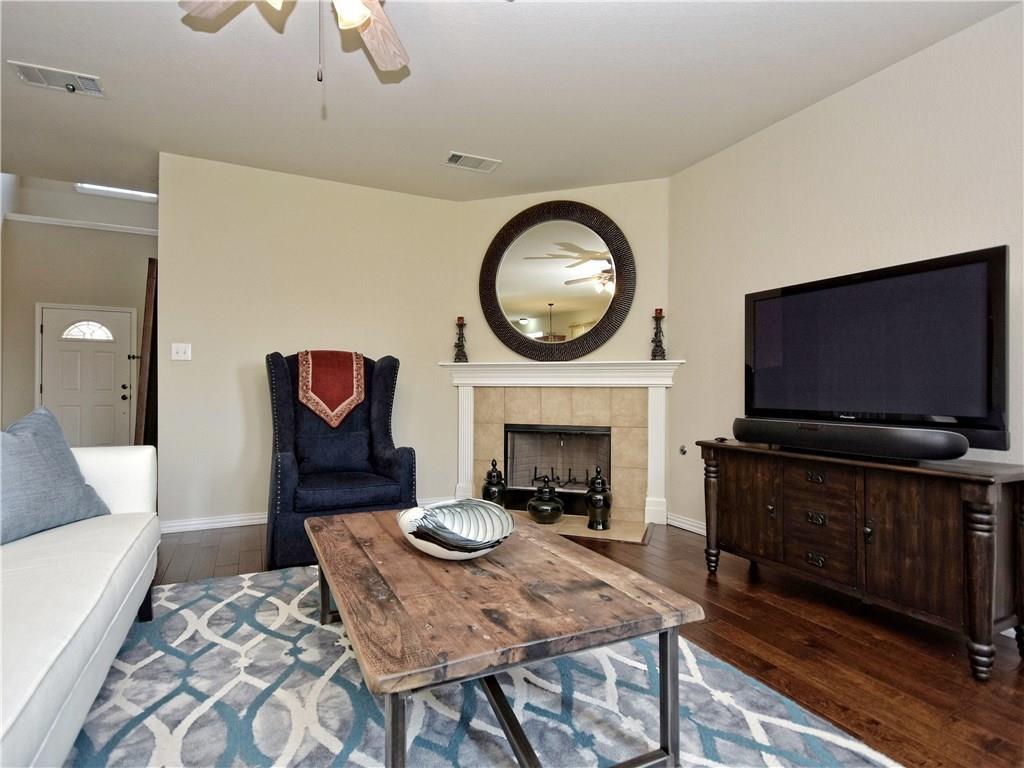 4410 Meadowside Ln, Round Rock, TX 78665