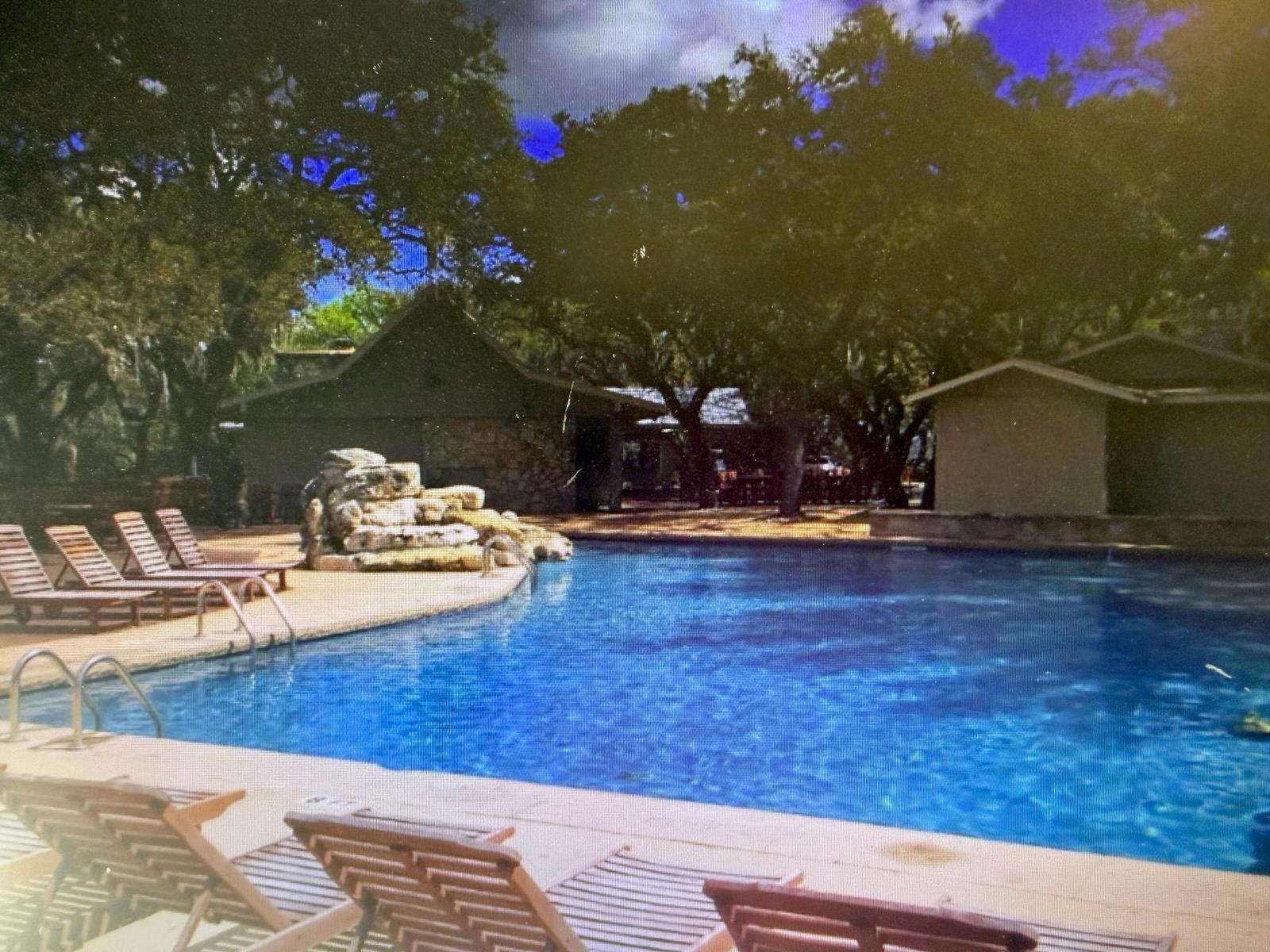 1724 Cave Dr, Spring Branch, TX 78070