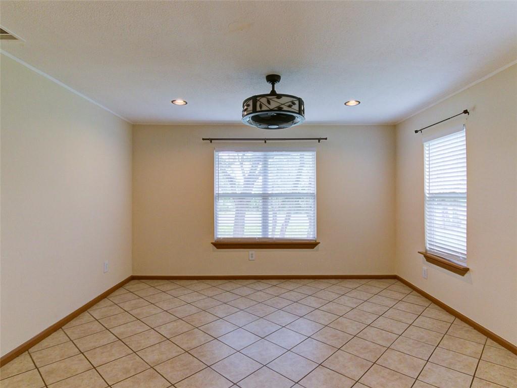 1600 San Juan Dr, Austin, TX 78733