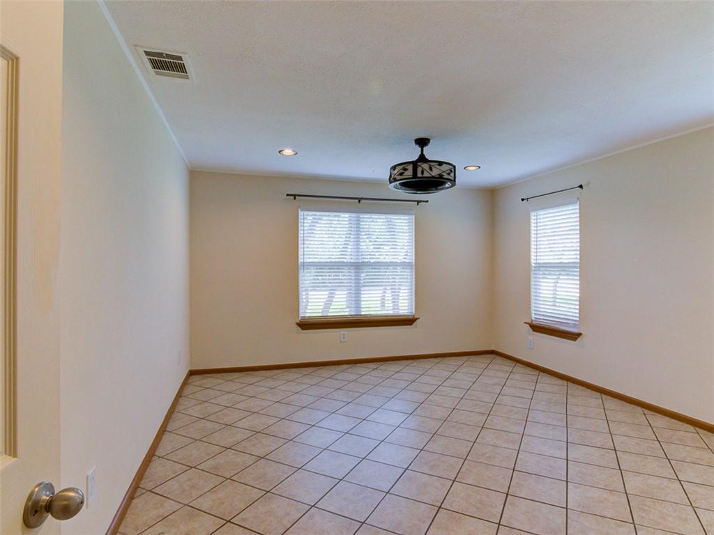 1600 San Juan Dr, Austin, TX 78733