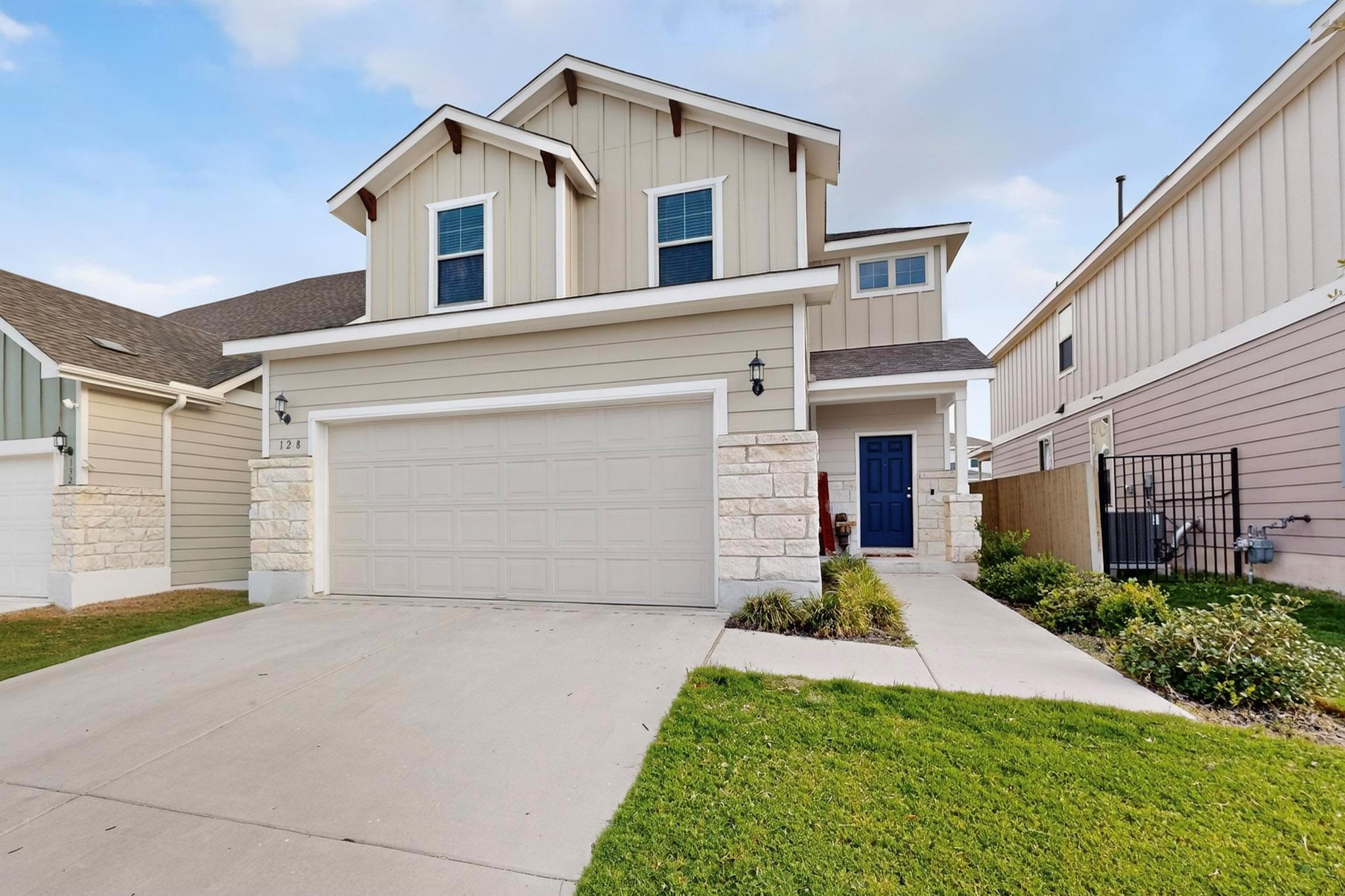 128 BANYON Dr, Liberty Hill, TX 78642