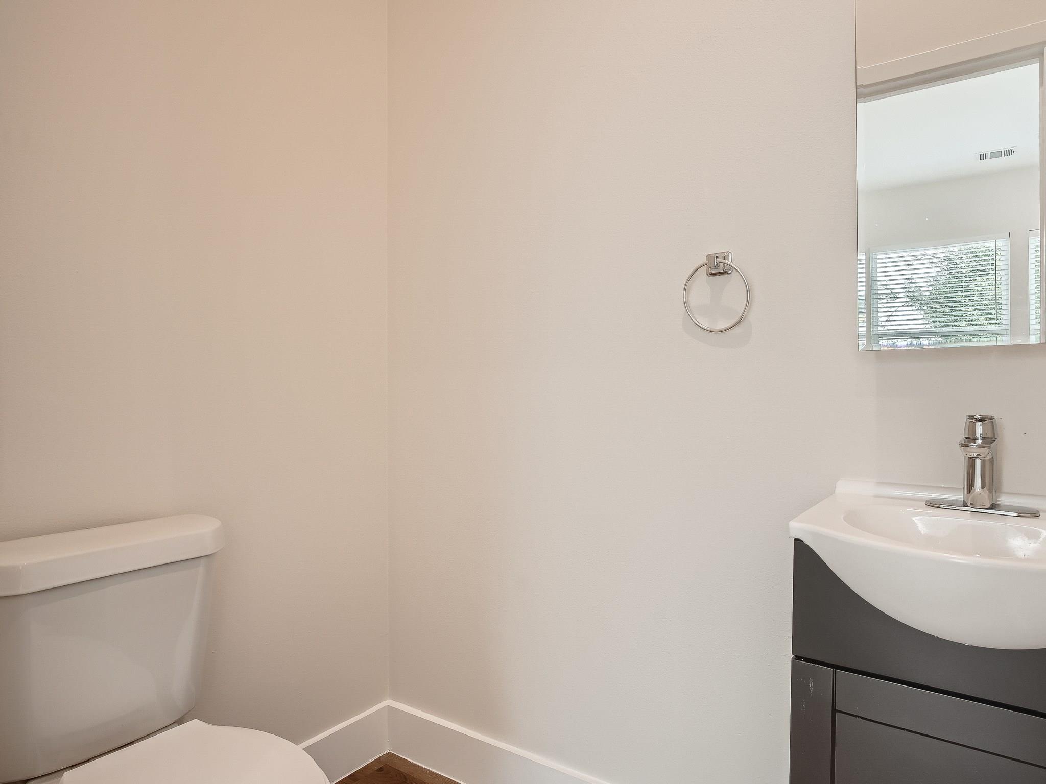 6919 Bethune Ave # B, Austin, TX 78752