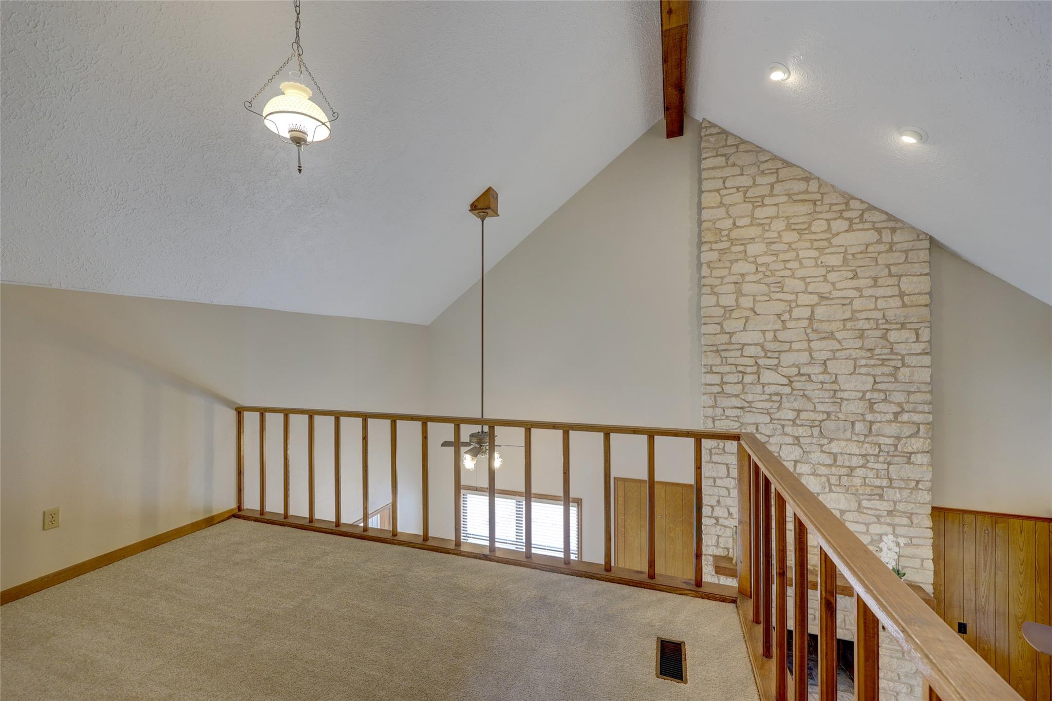 111 Circle Dr, Wimberley, TX 78676