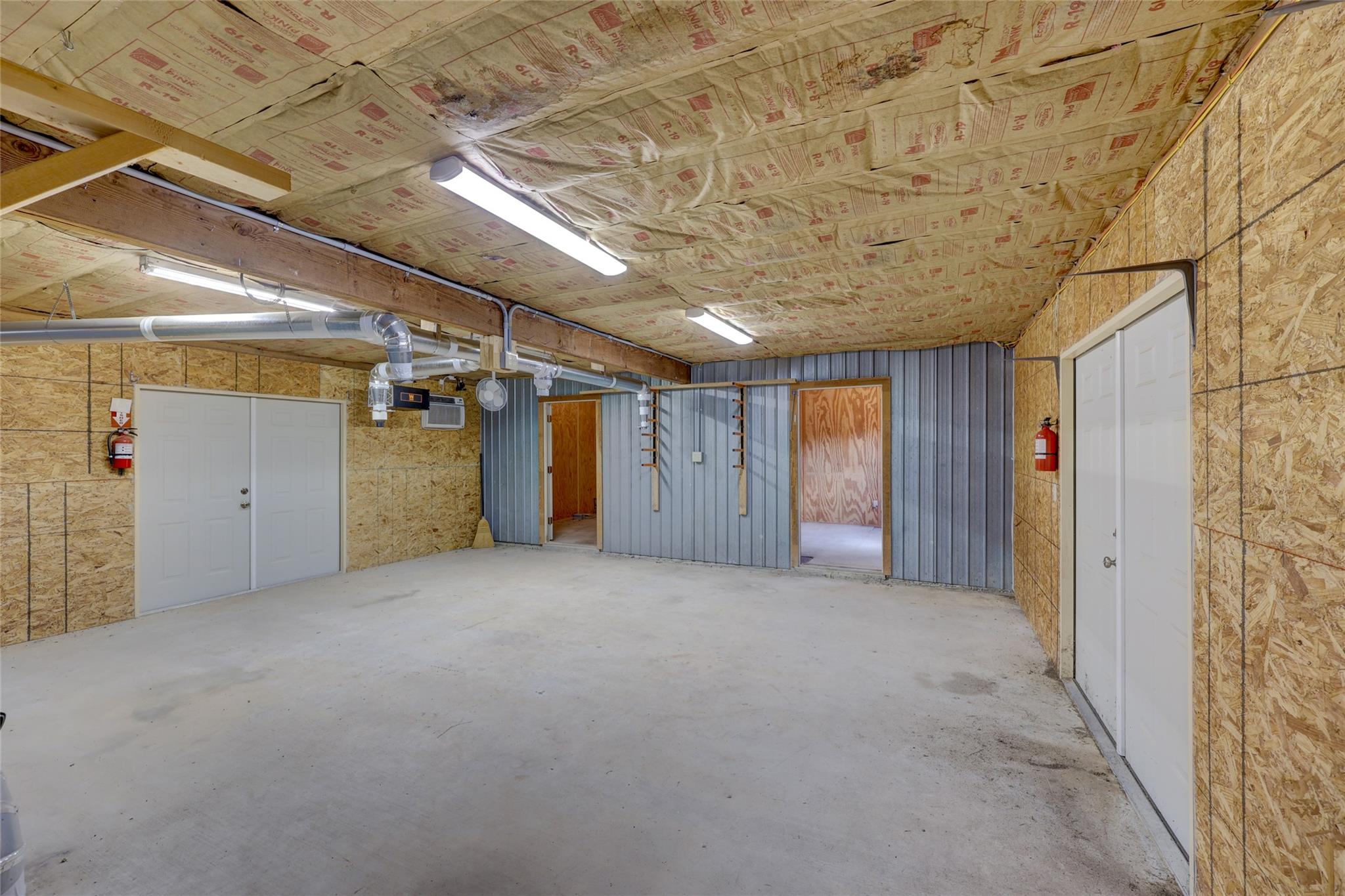 111 Circle Dr, Wimberley, TX 78676