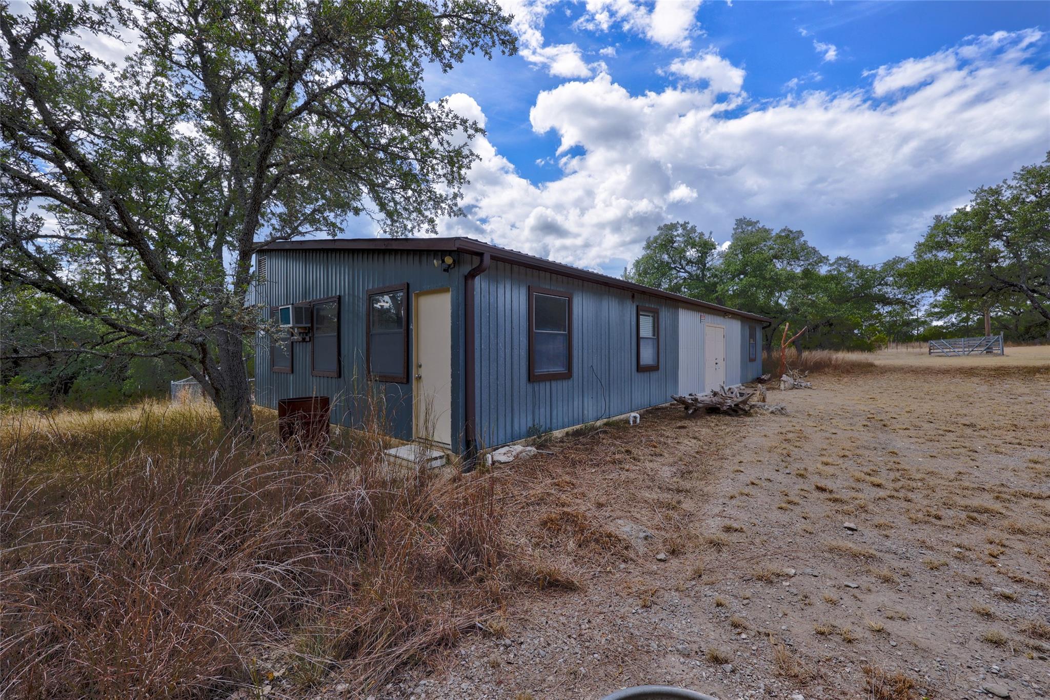 111 Circle Dr, Wimberley, TX 78676