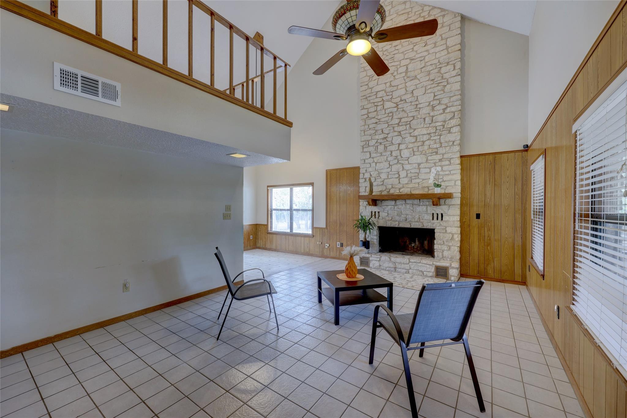 111 Circle Dr, Wimberley, TX 78676