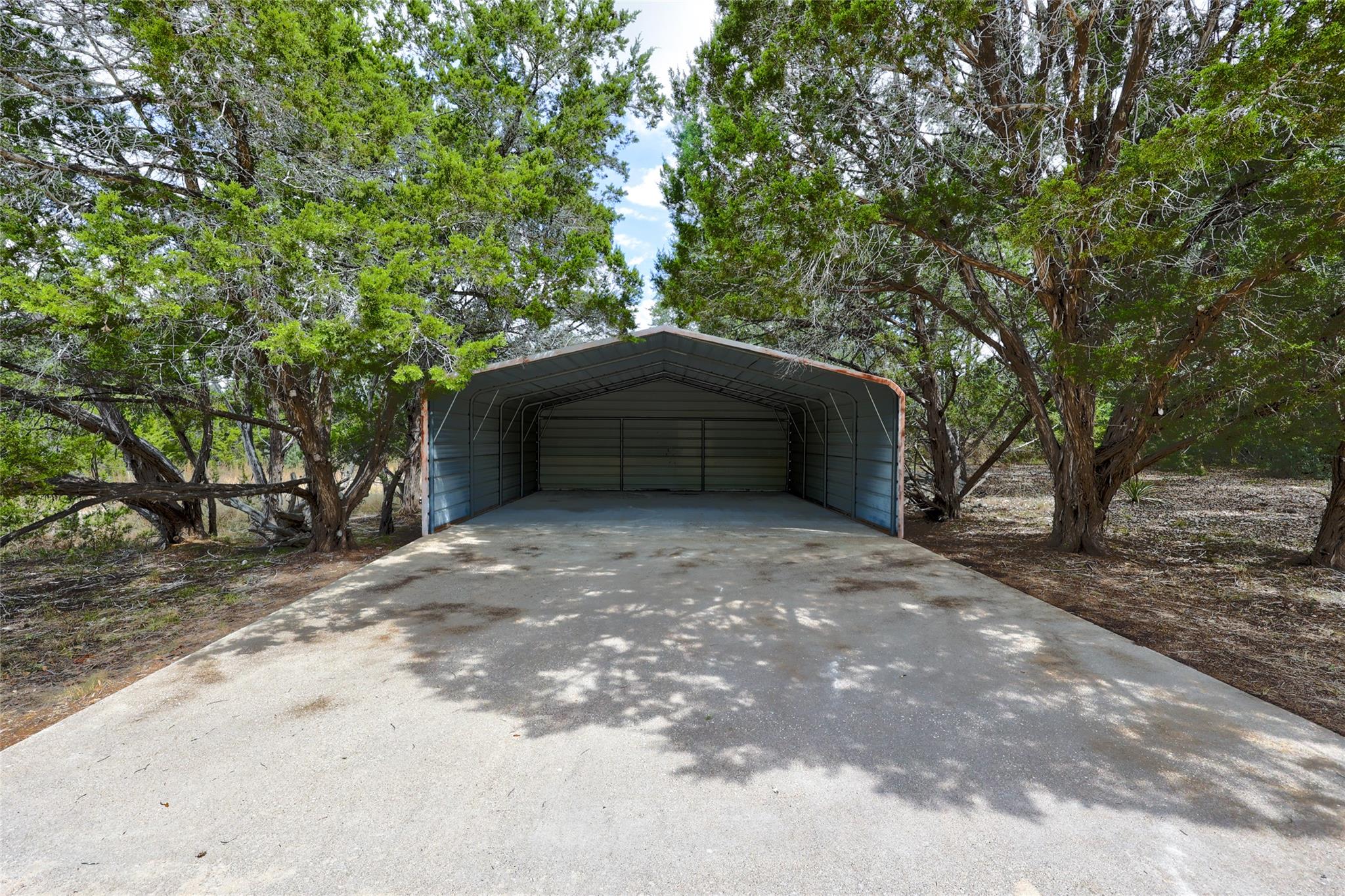 111 Circle Dr, Wimberley, TX 78676