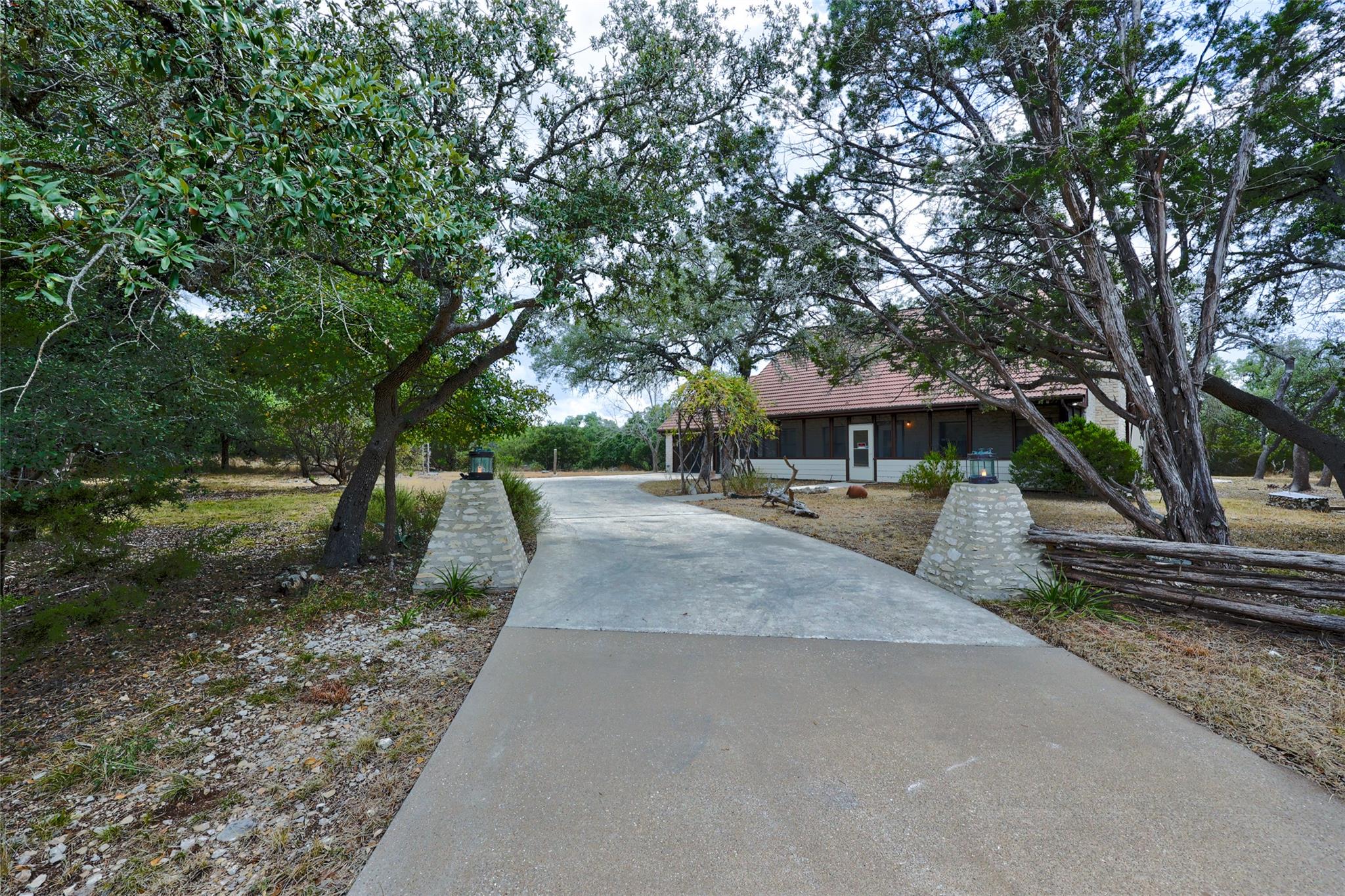 111 Circle Dr, Wimberley, TX 78676