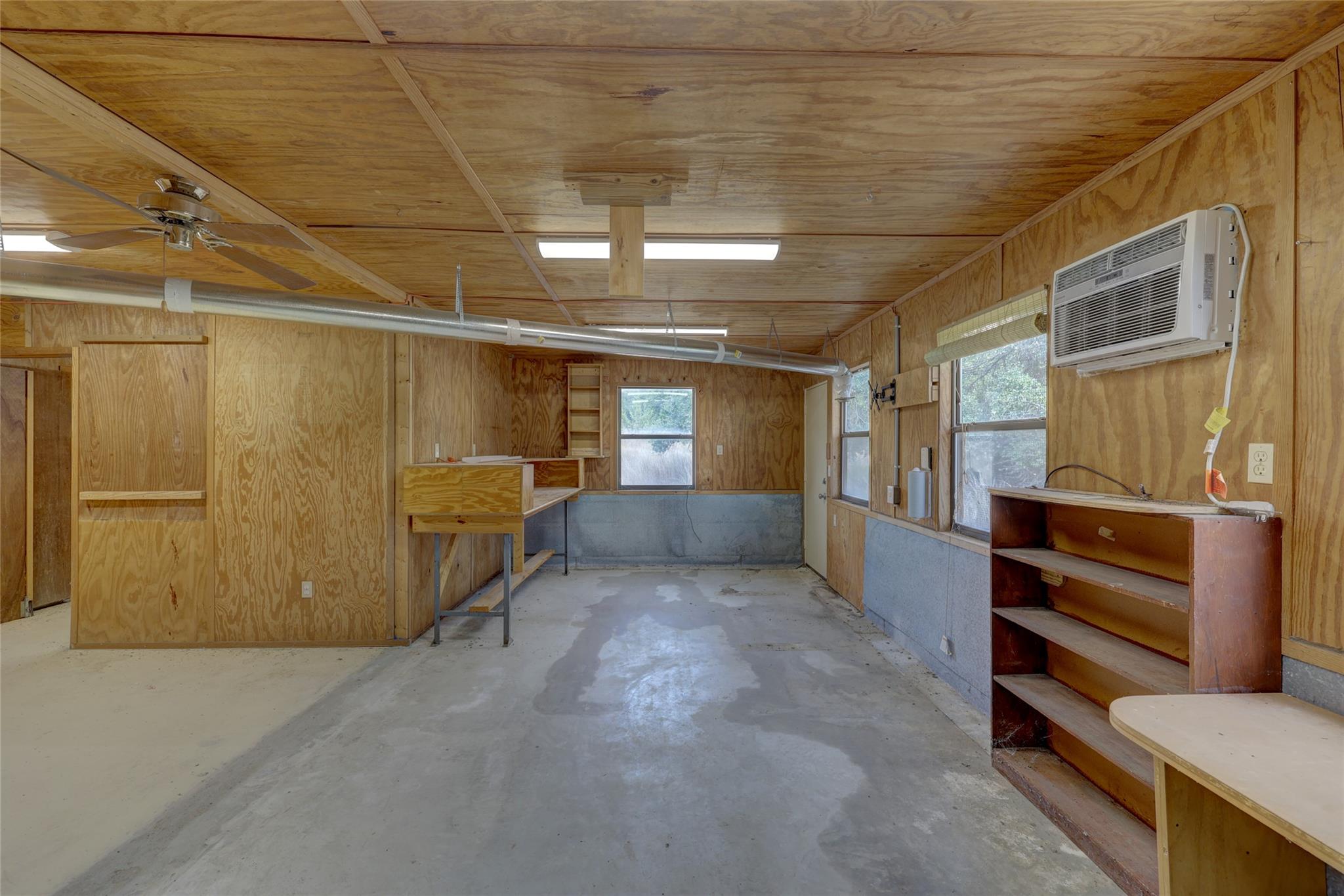 111 Circle Dr, Wimberley, TX 78676