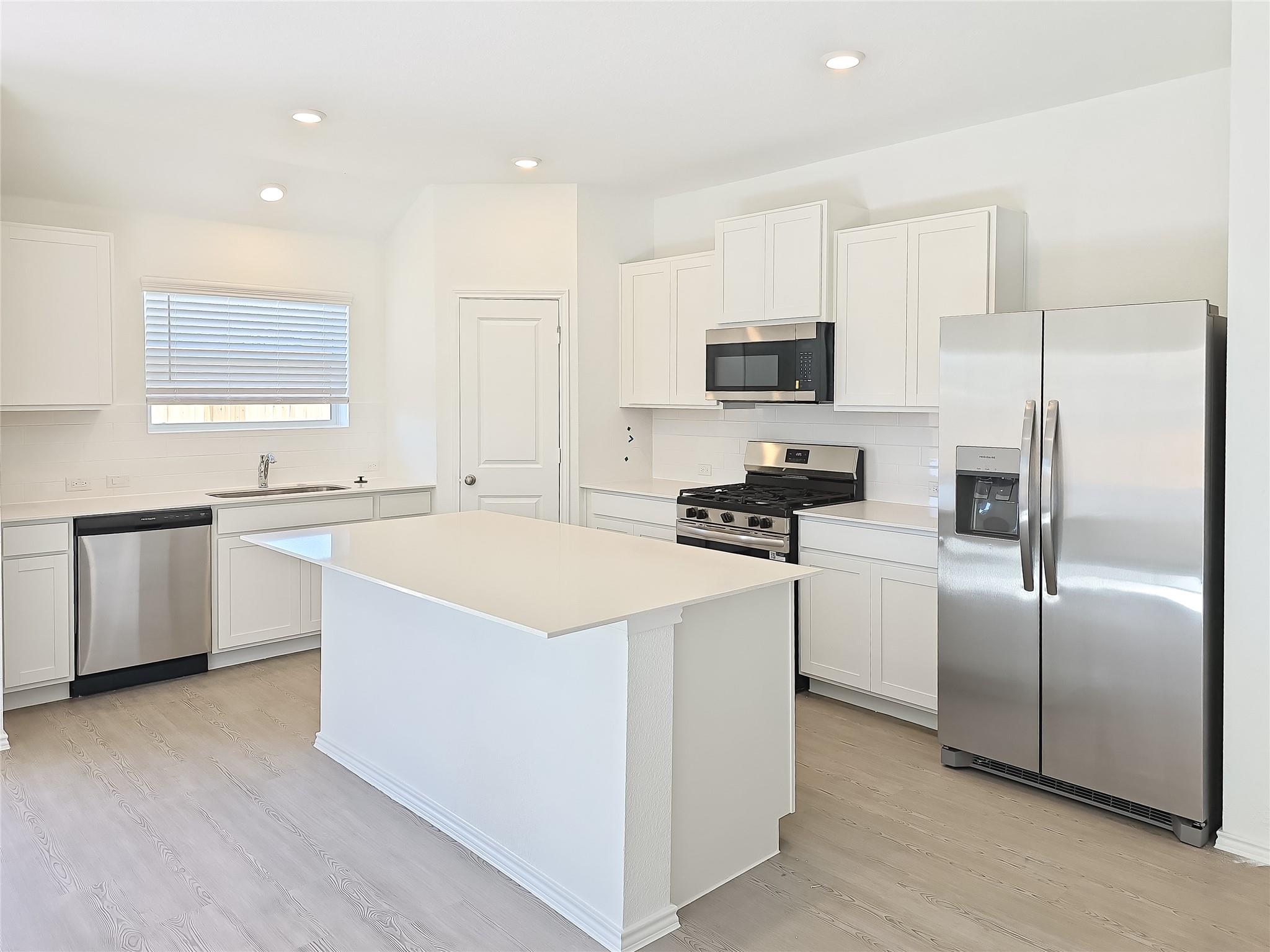 1117 Nesting Bird Dr, Georgetown, TX 78628