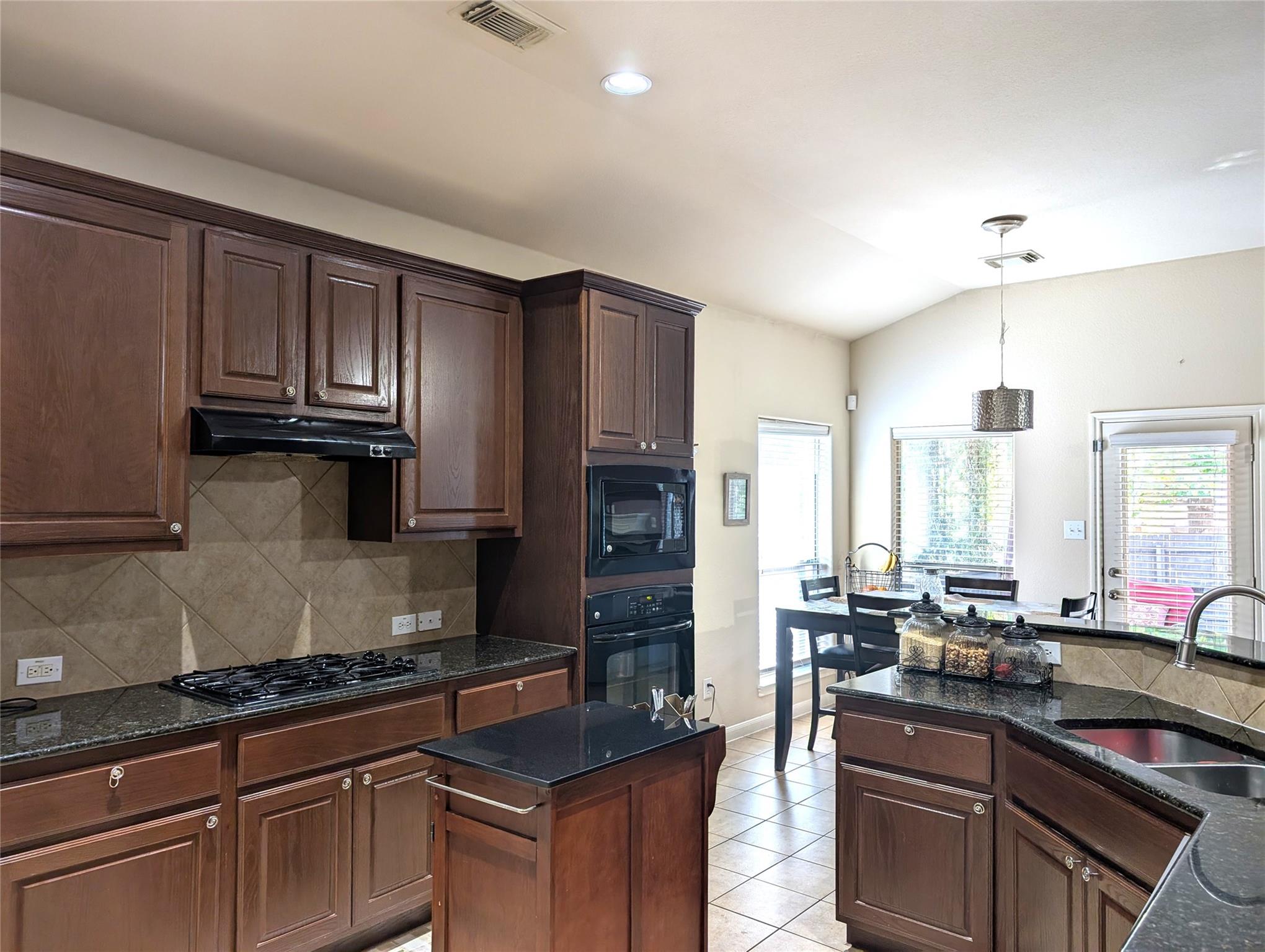 303 Steer Acres Ct, Cedar Park, TX 78613