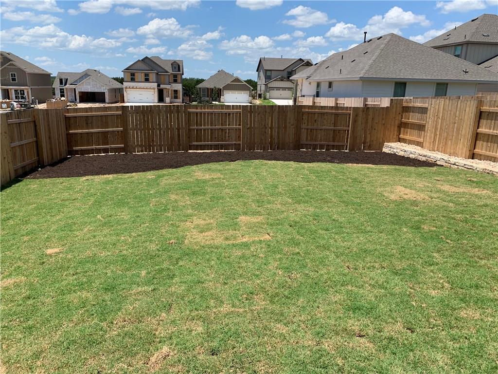 105 Berkeley Pl, Georgetown, TX 78628