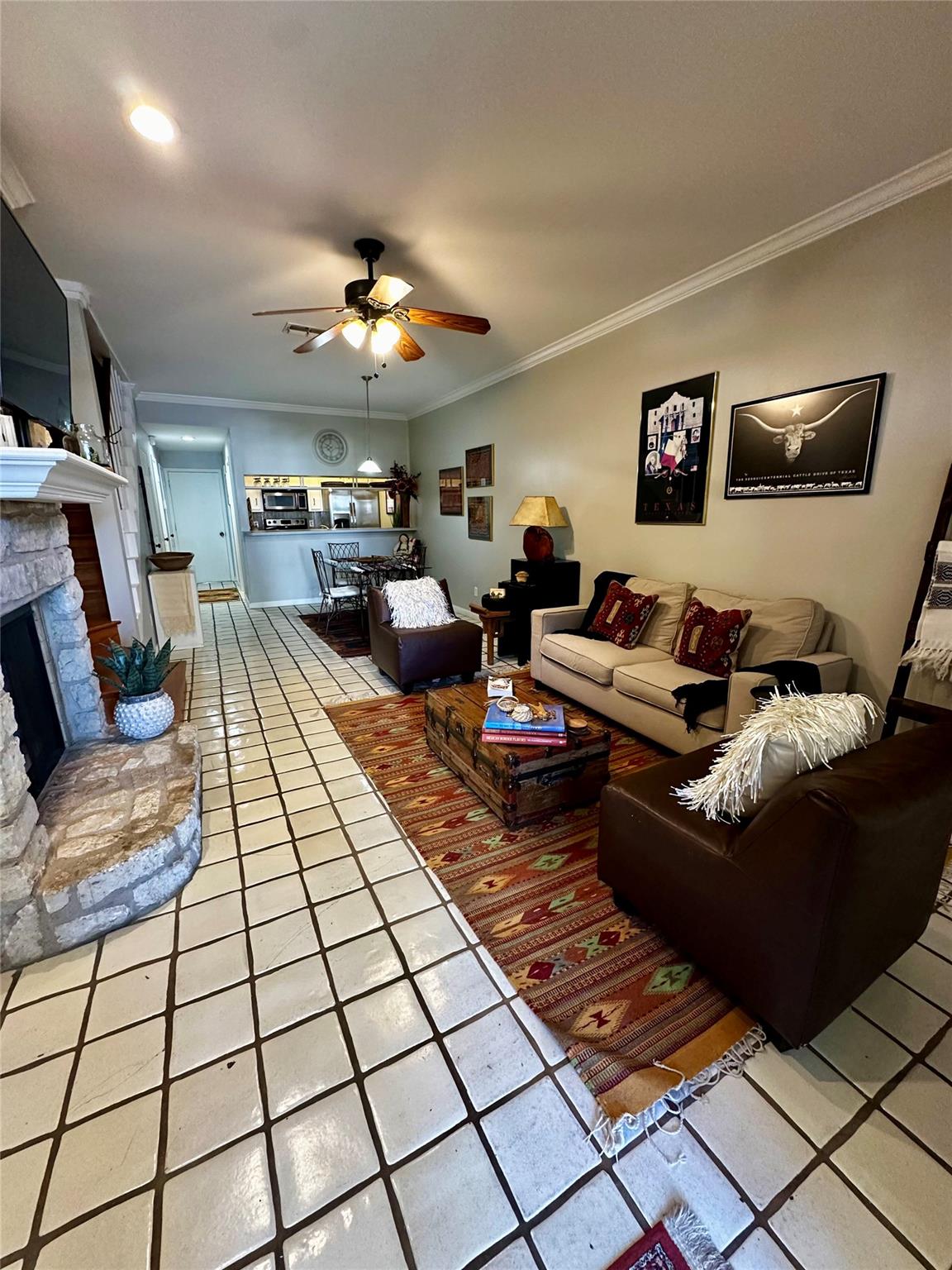 641 W 31st 1/2 St, Austin, TX 78705