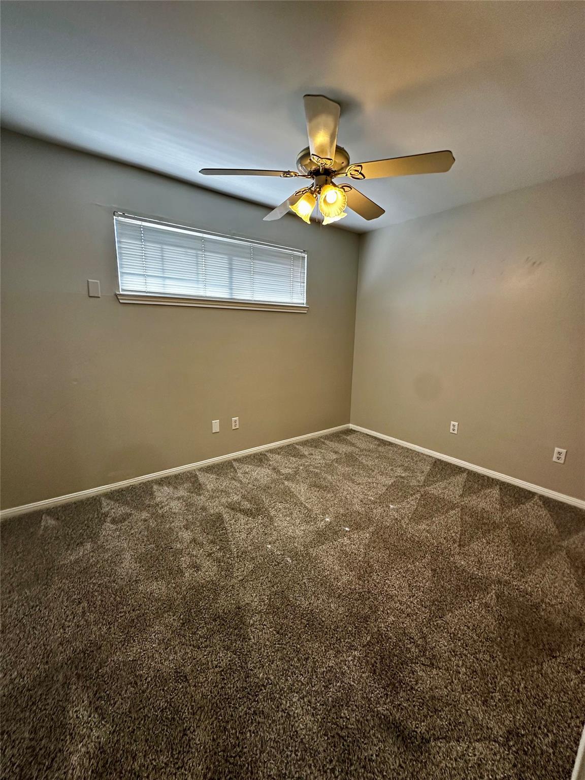 641 W 31st 1/2 St, Austin, TX 78705