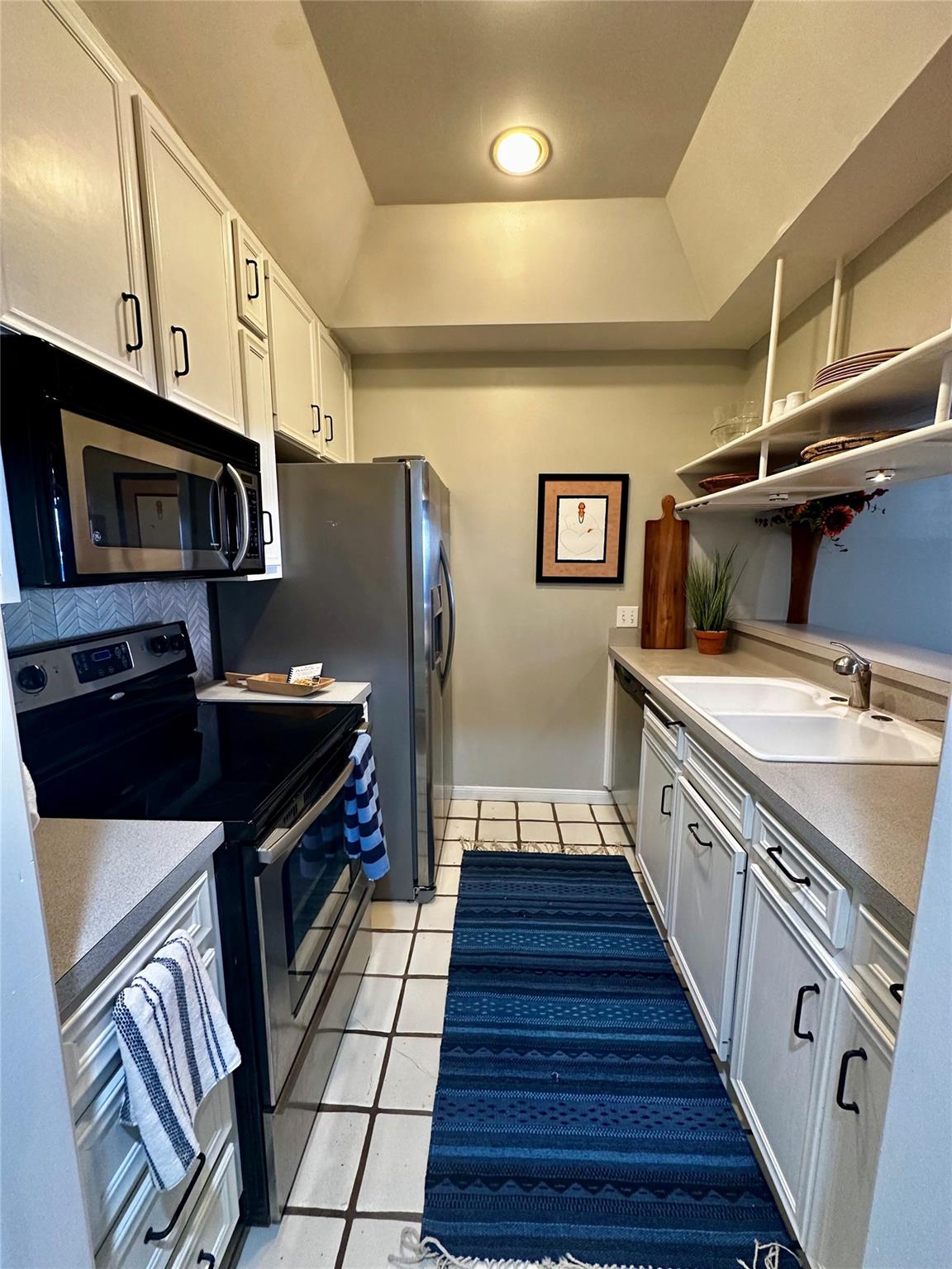 641 W 31st 1/2 St, Austin, TX 78705