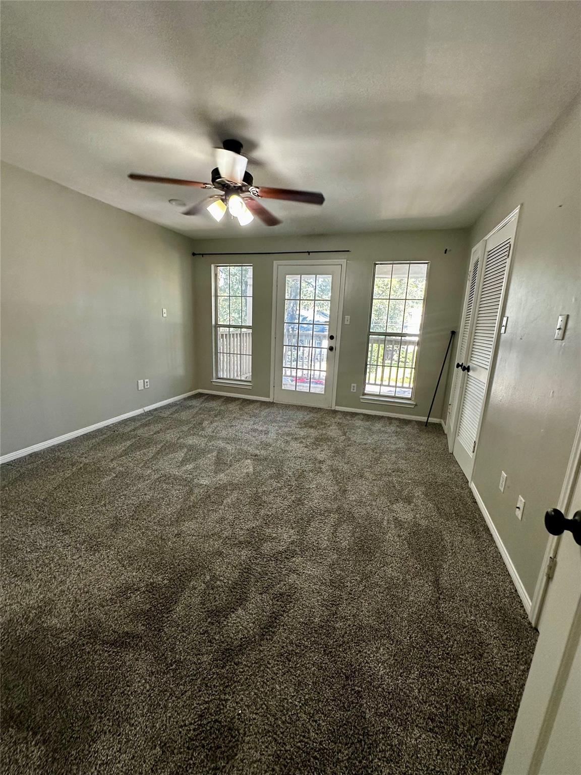 641 W 31st 1/2 St, Austin, TX 78705