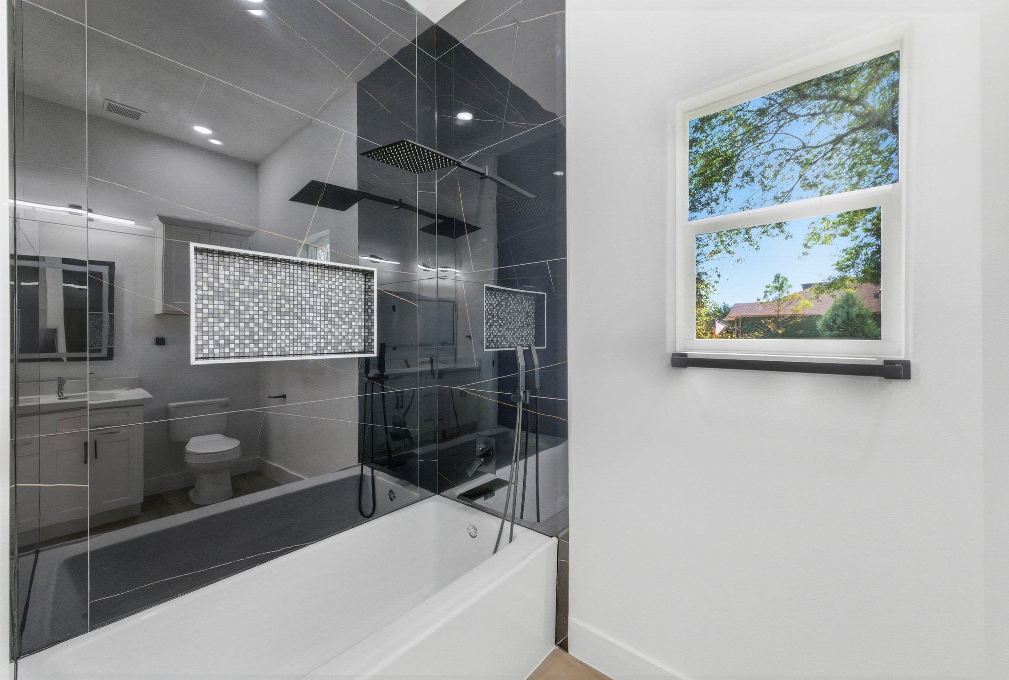 109 Kawainui Ln, Bastrop, TX 78602