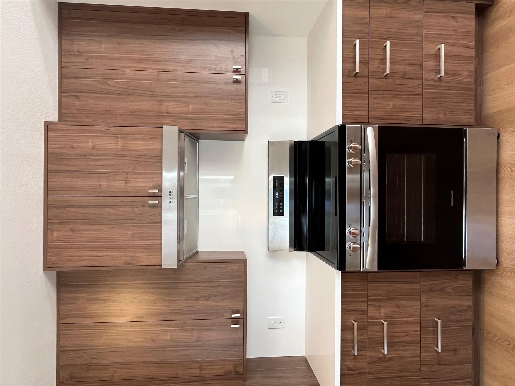 1502 Stokes Dr, San Marcos, TX 78666