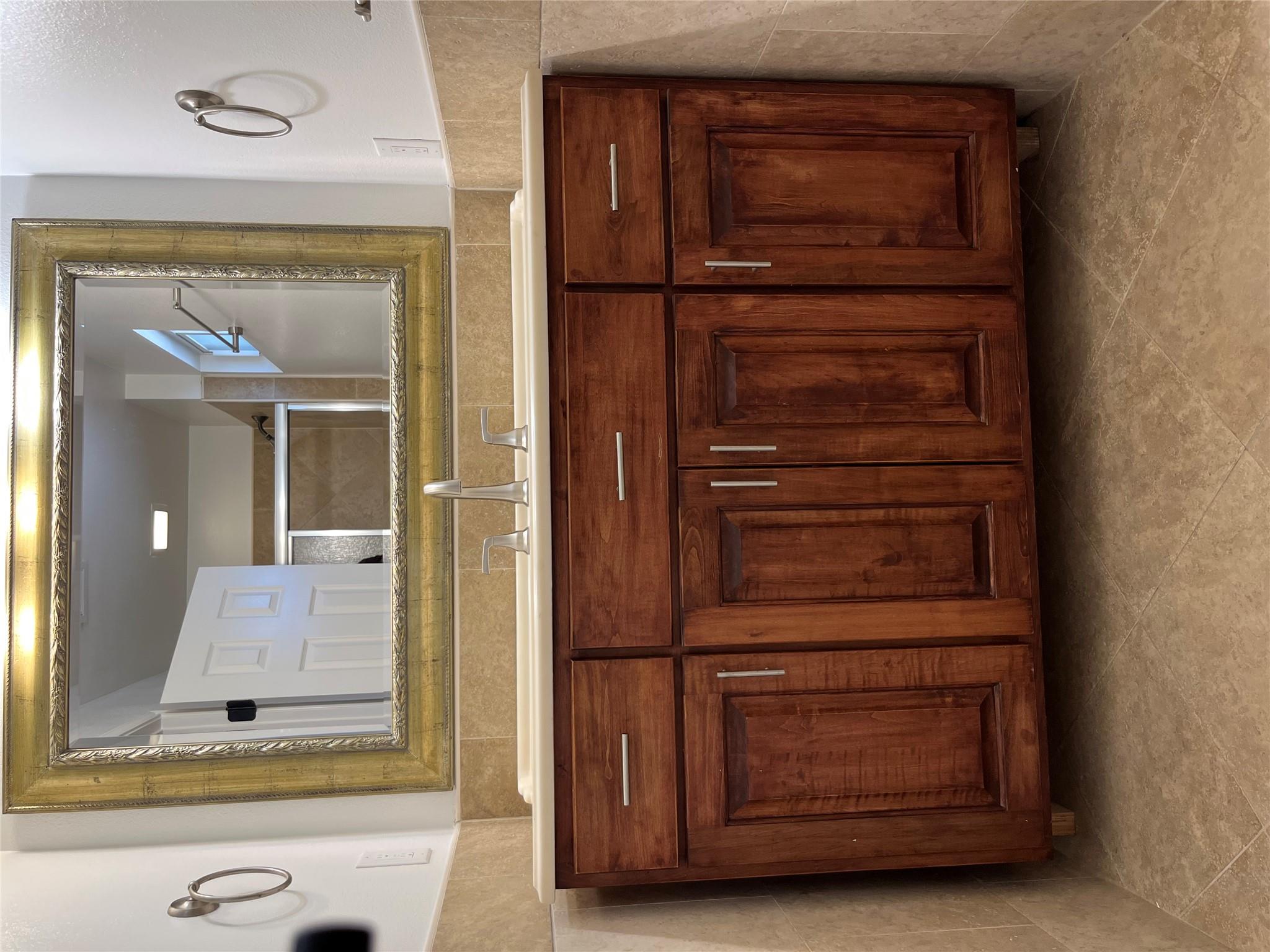 1502 Stokes Dr, San Marcos, TX 78666