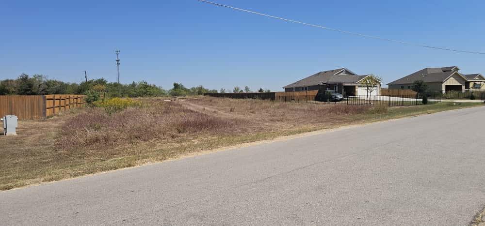 169 El Rey Dr, Kyle, TX 78640