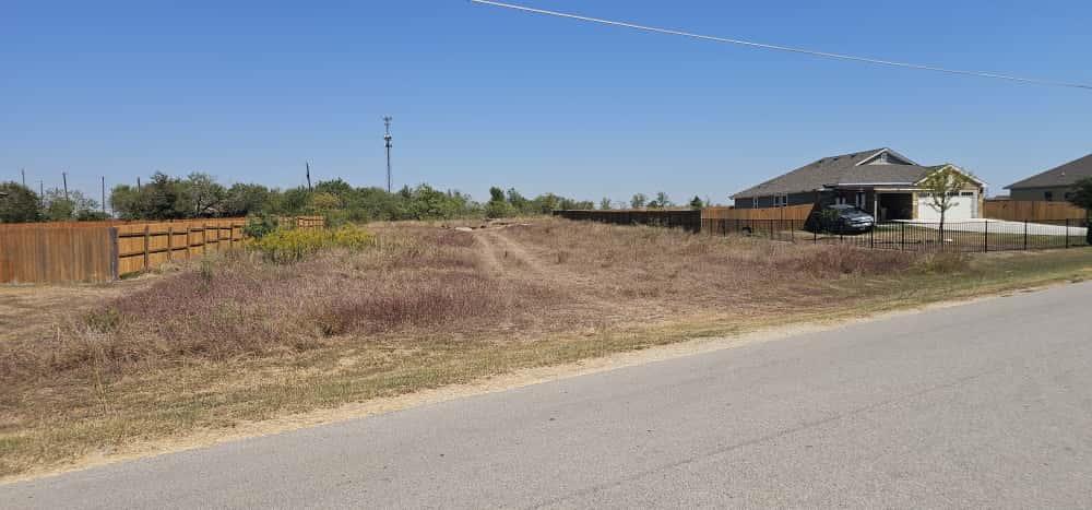 169 El Rey Dr, Kyle, TX 78640