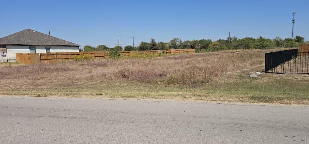 169 El Rey Dr, Kyle, TX 78640