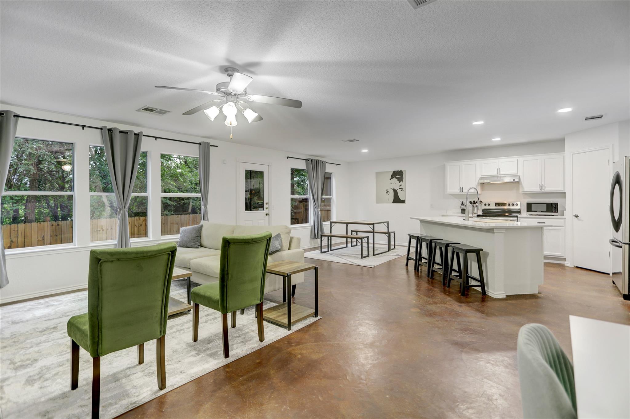 7107 Thannas Way, Austin, TX 78744