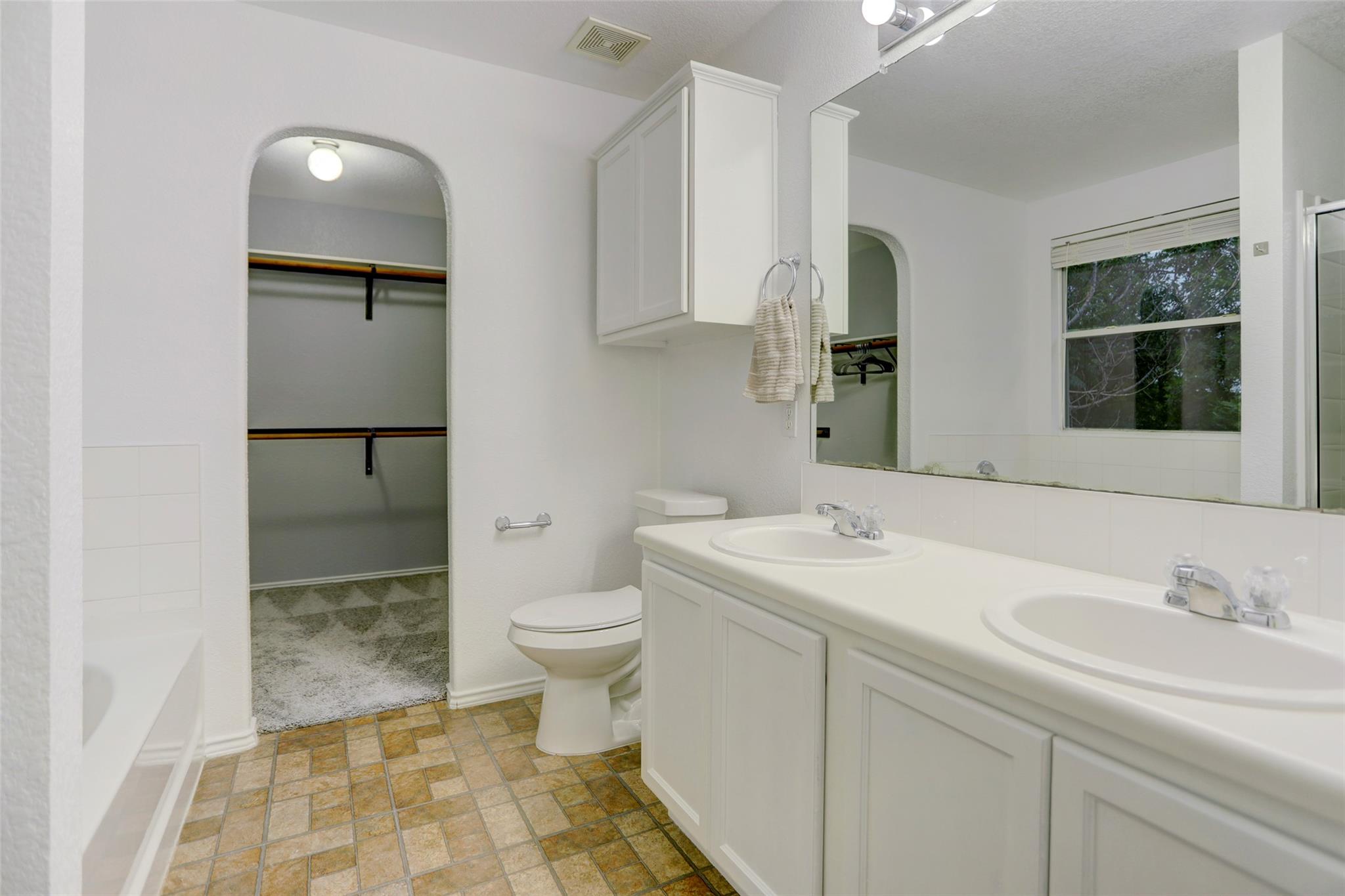 7107 Thannas Way, Austin, TX 78744