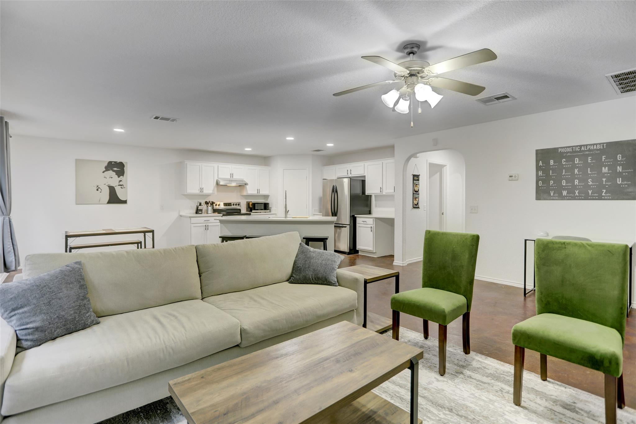 7107 Thannas Way, Austin, TX 78744