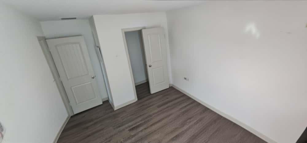 223 Sweetwater Creek Ln, Hutto, TX 78634